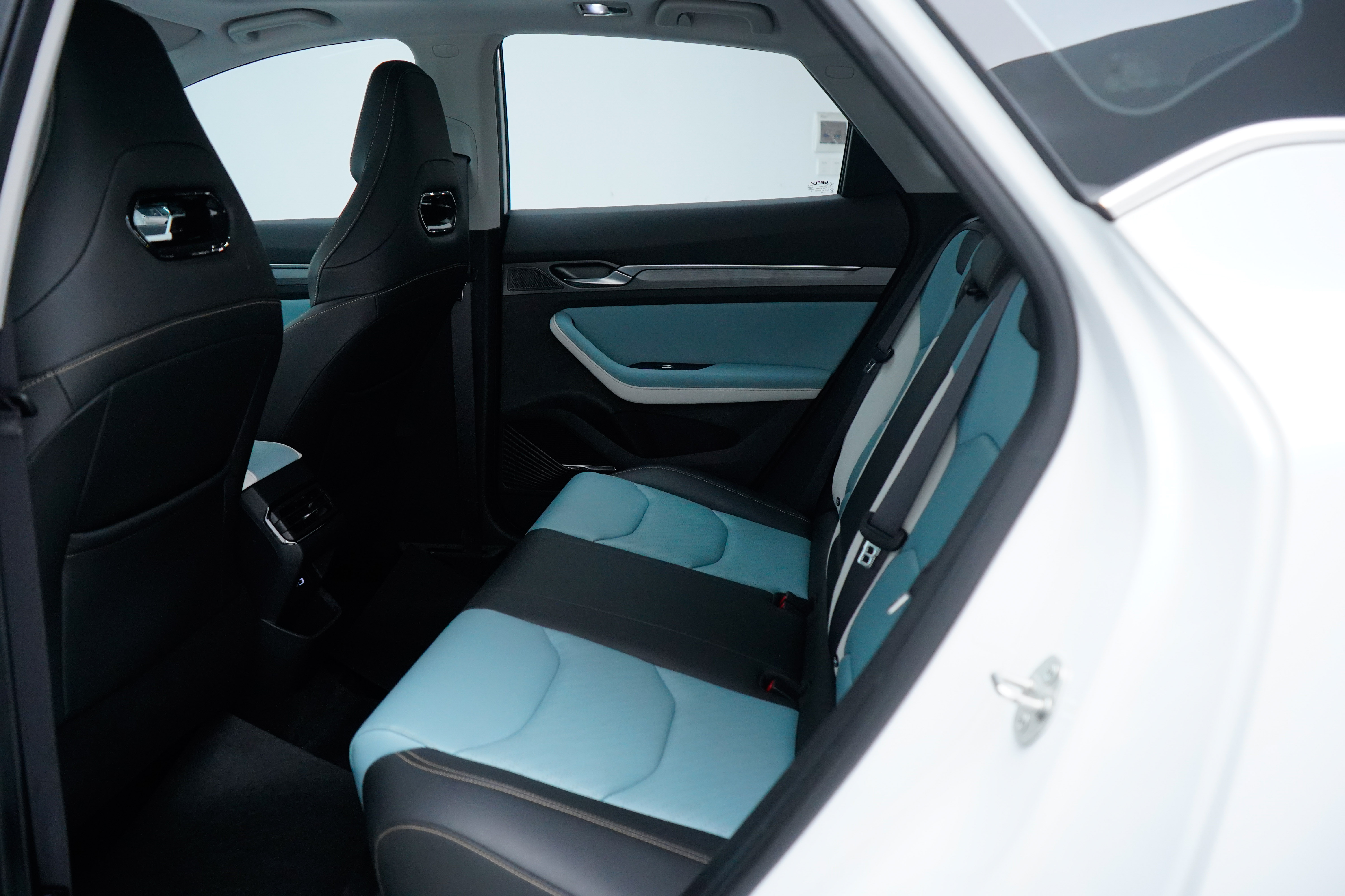 GEELY Emgrand S 2023 imagem de carro #5