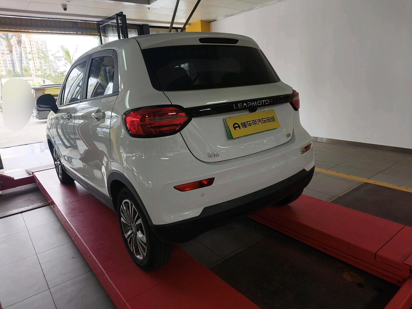 零跑汽车 零跑T03 2022 汽车图片 #5