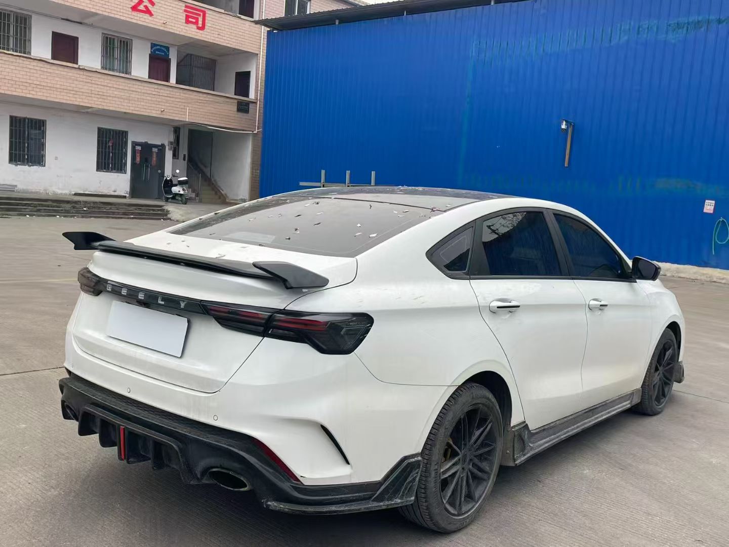 GEELY Binray 2022 car image #5