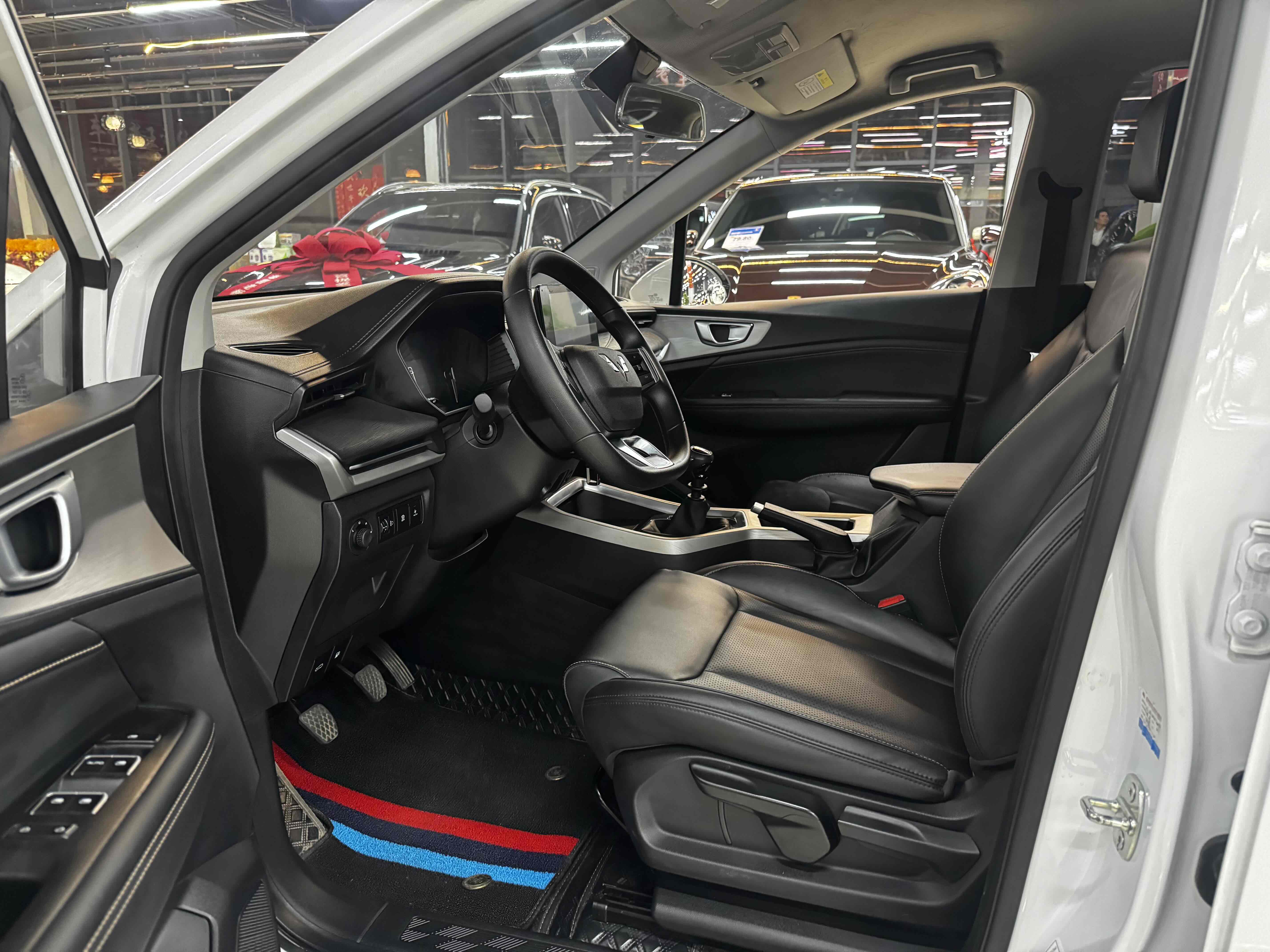 五菱汽车 五菱佳辰 2023 #5 五菱汽车 五菱佳辰 2023 汽车图片 #5