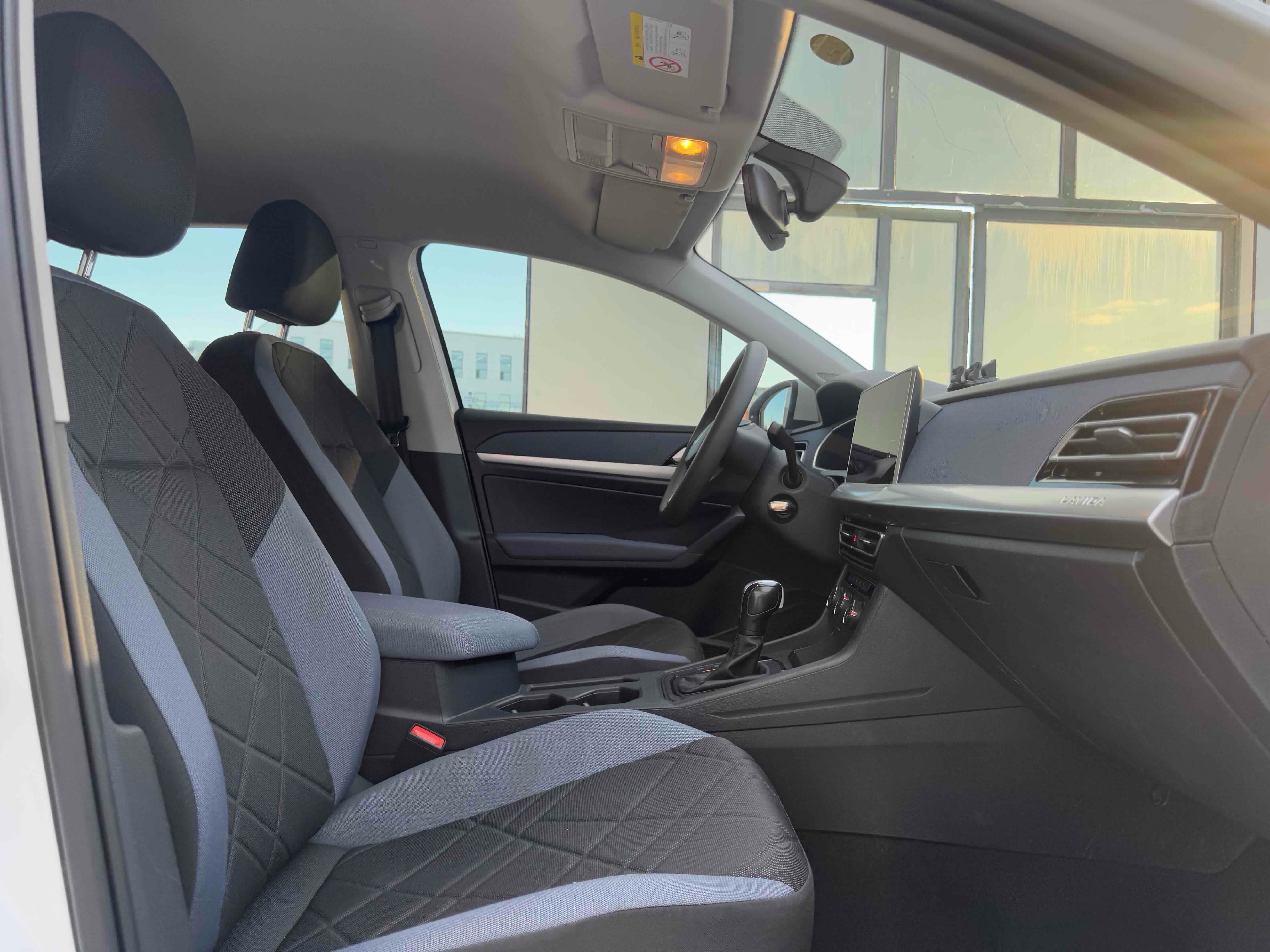 Volkswagen Lavida 2023 car image #5