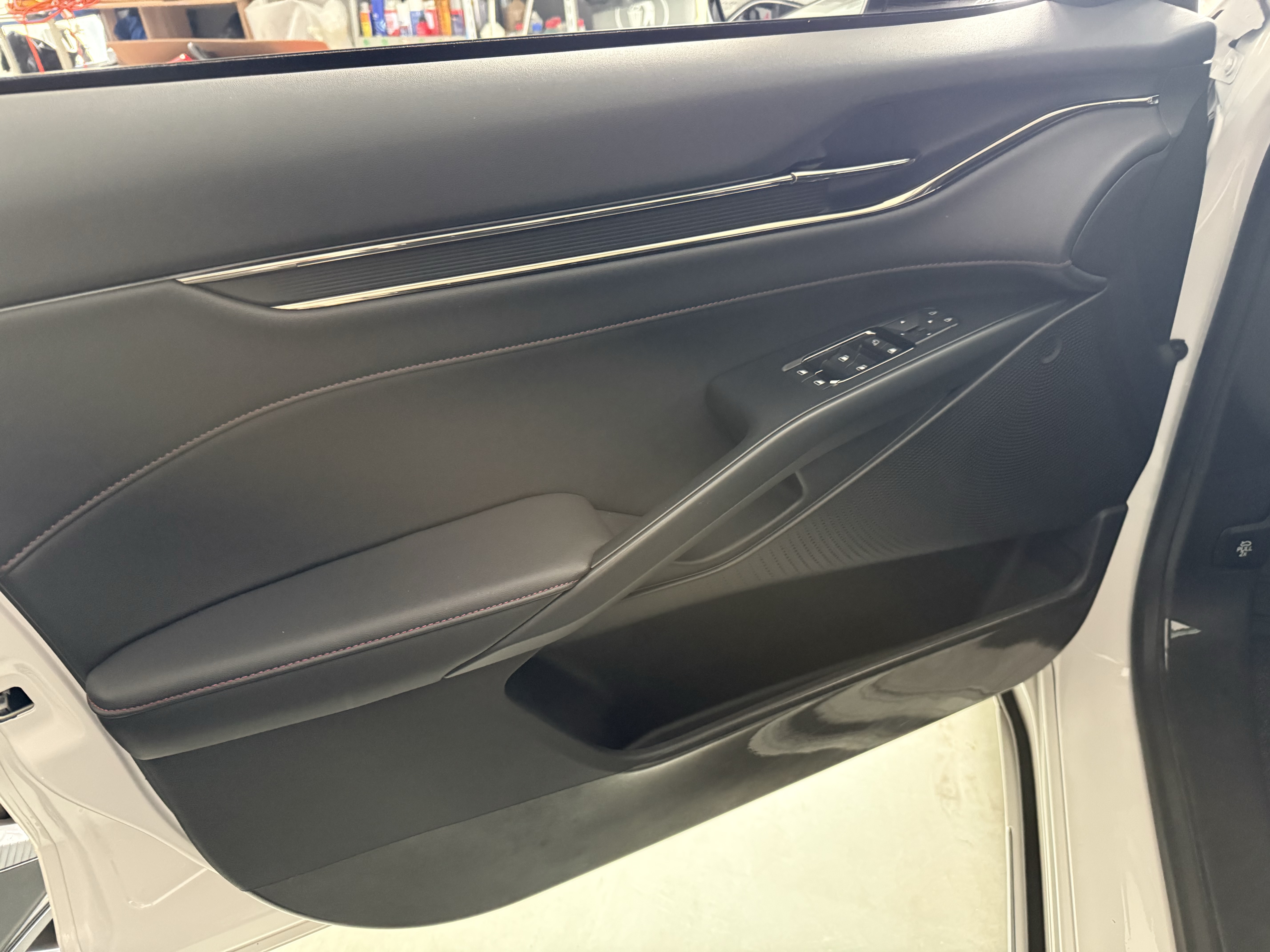 Ford Mondeo 2023 car image #5