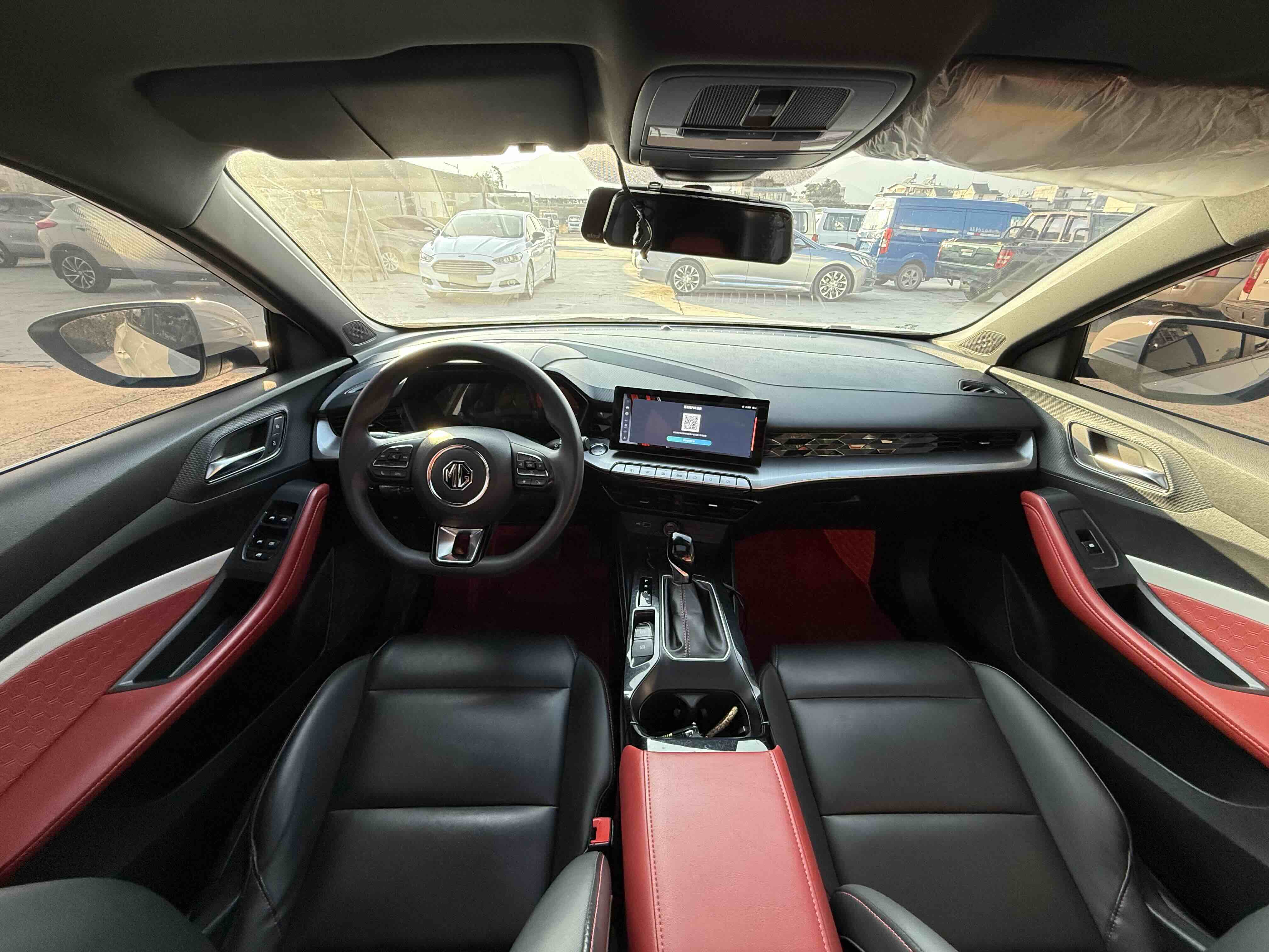 5 2022 car image #5