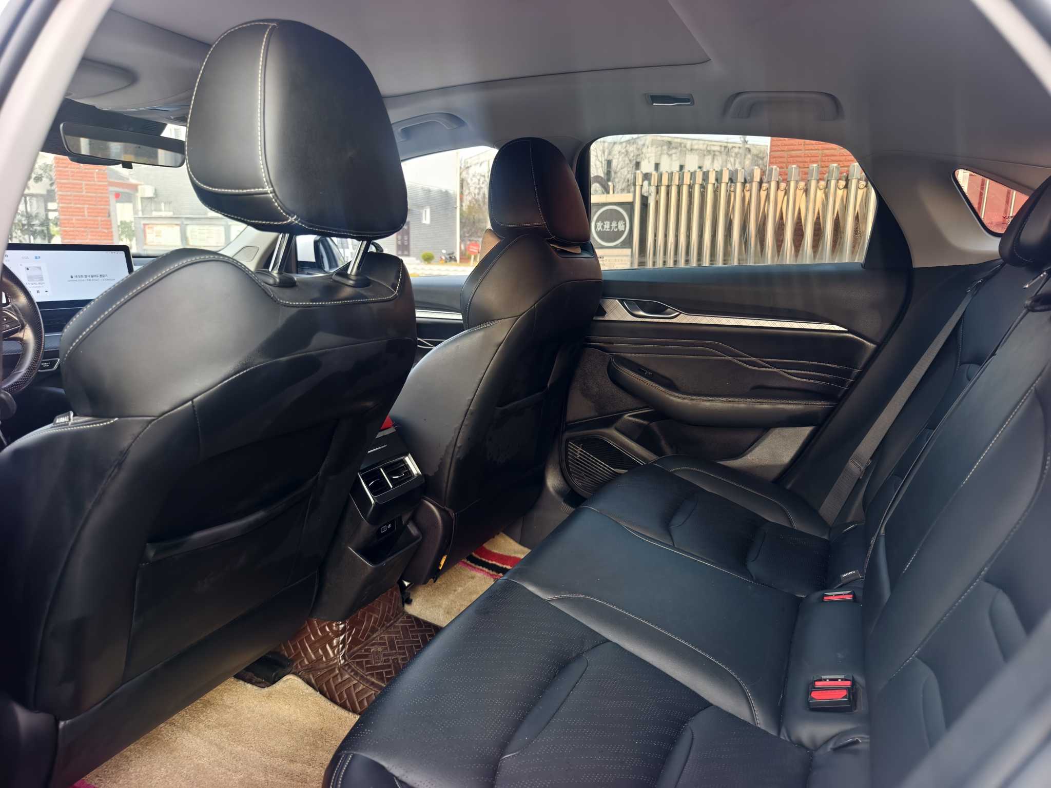 Preface 2022 car image #5