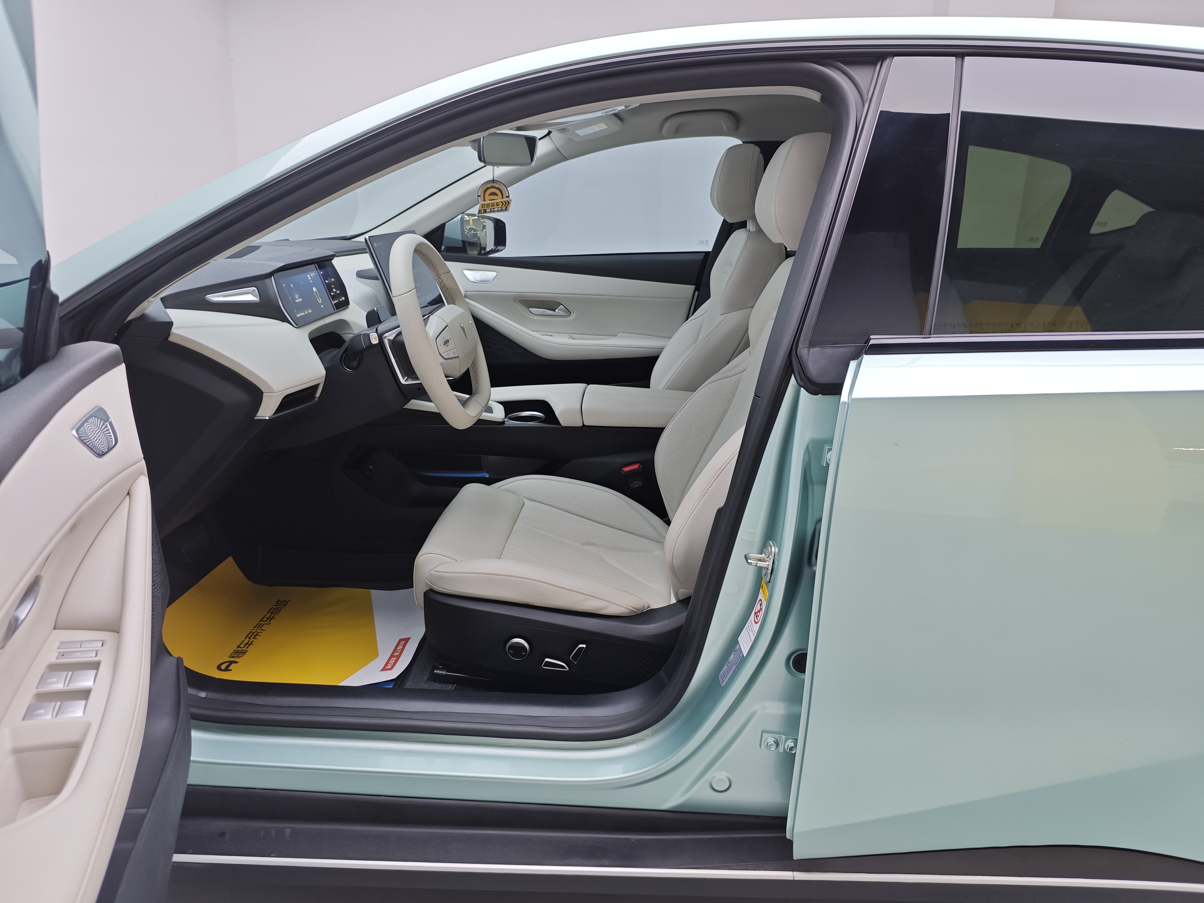 Deepal SL03 2022 car image #5