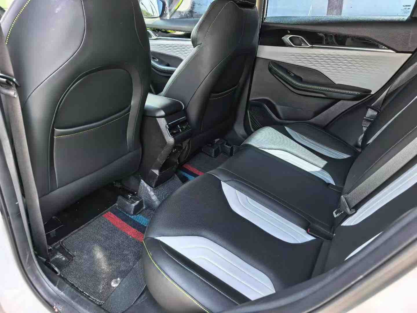 GEELY Coolray 2022 car image #5