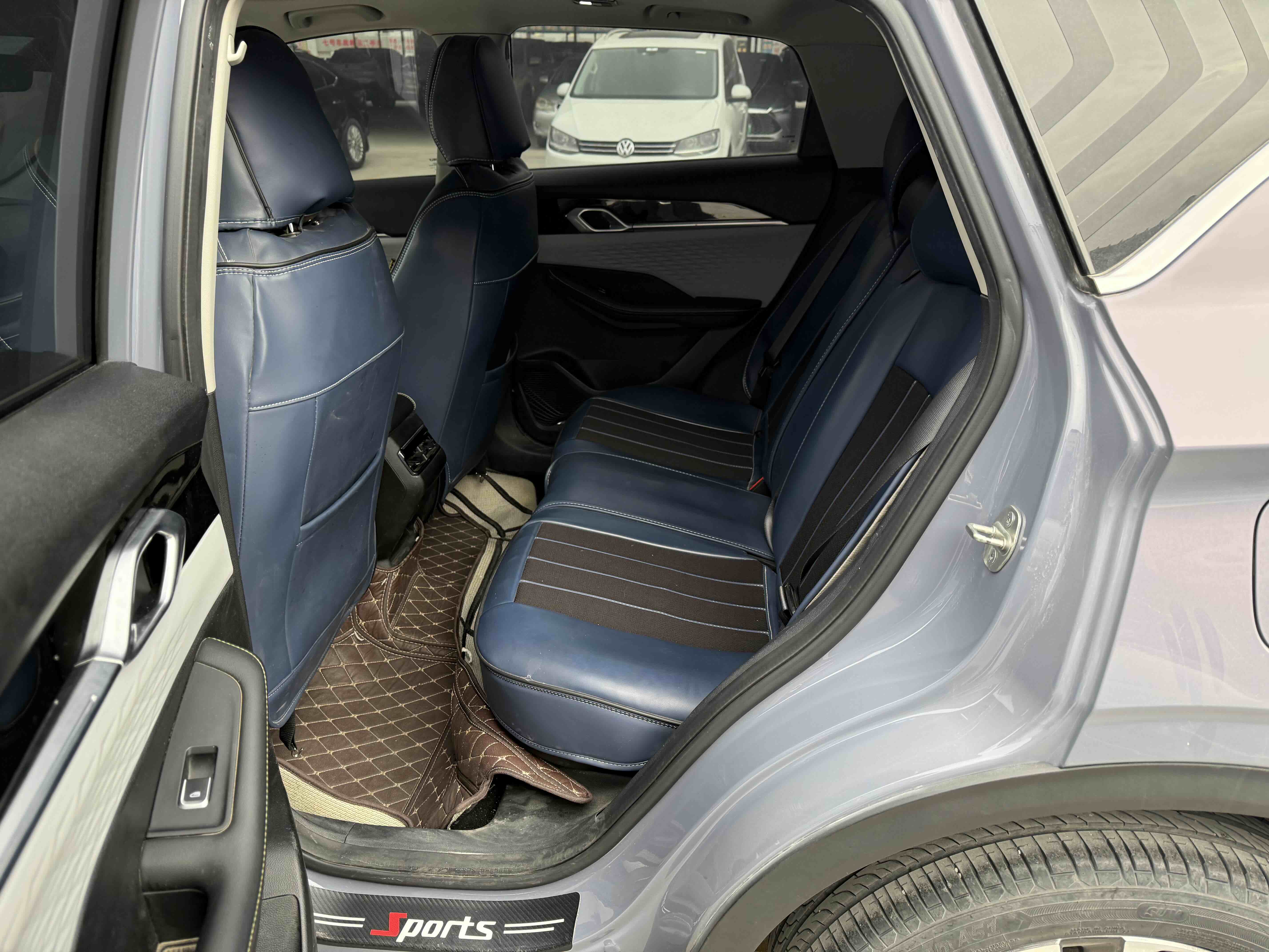GEELY Coolray 2023 #5 GEELY Coolray 2023 car image #5
