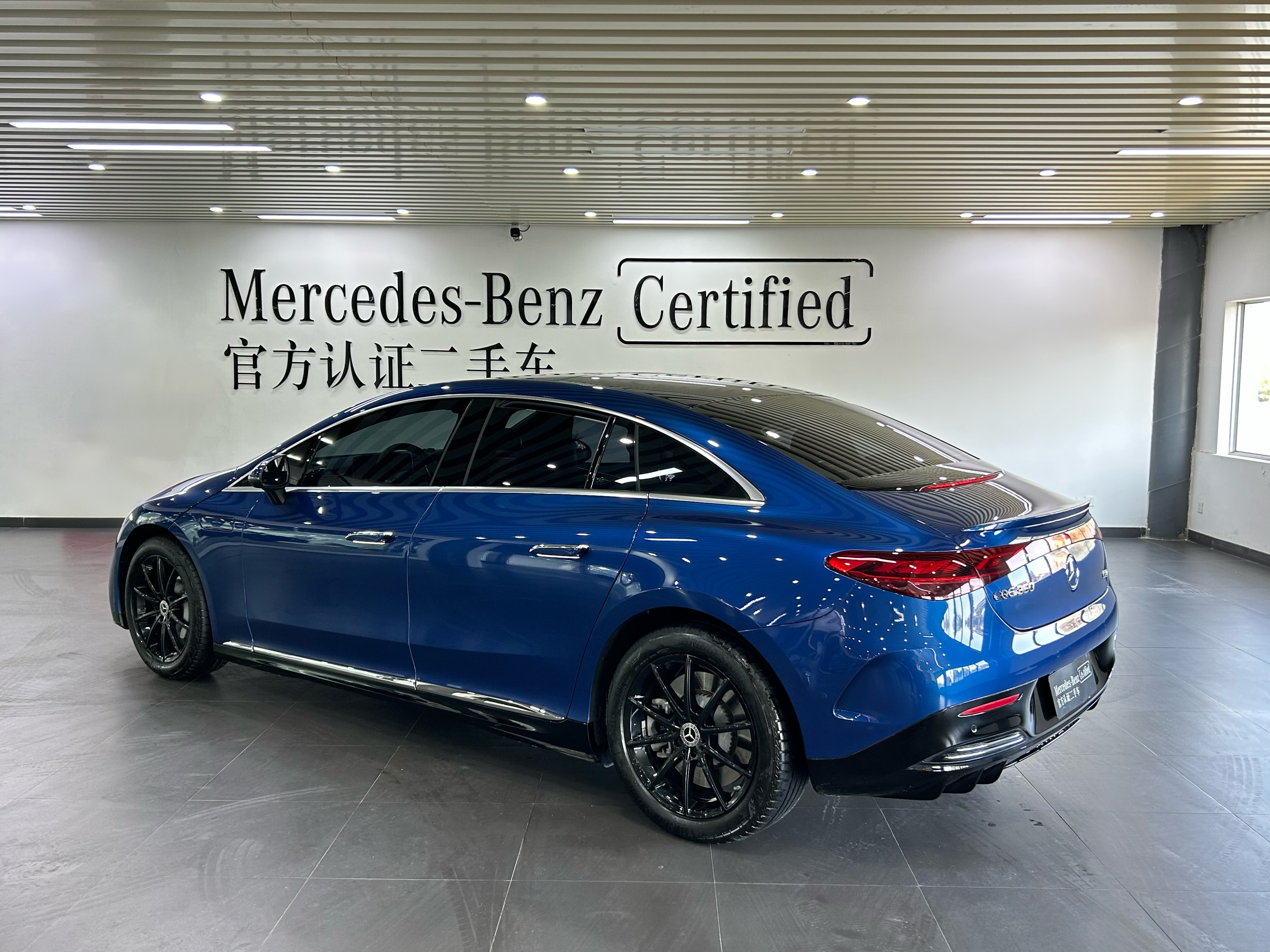 Mercedes-Benz EQE Class 2024 #5 Mercedes-Benz EQE Class 2024 car image #5