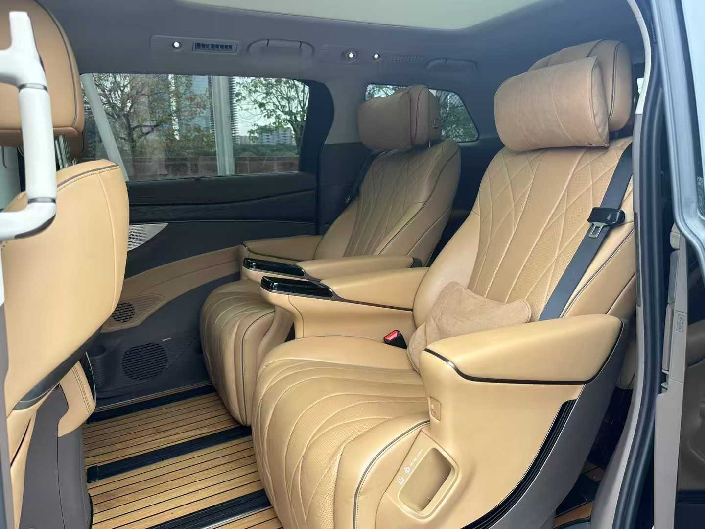 Denza D9 2024 изображение автомобиля #5