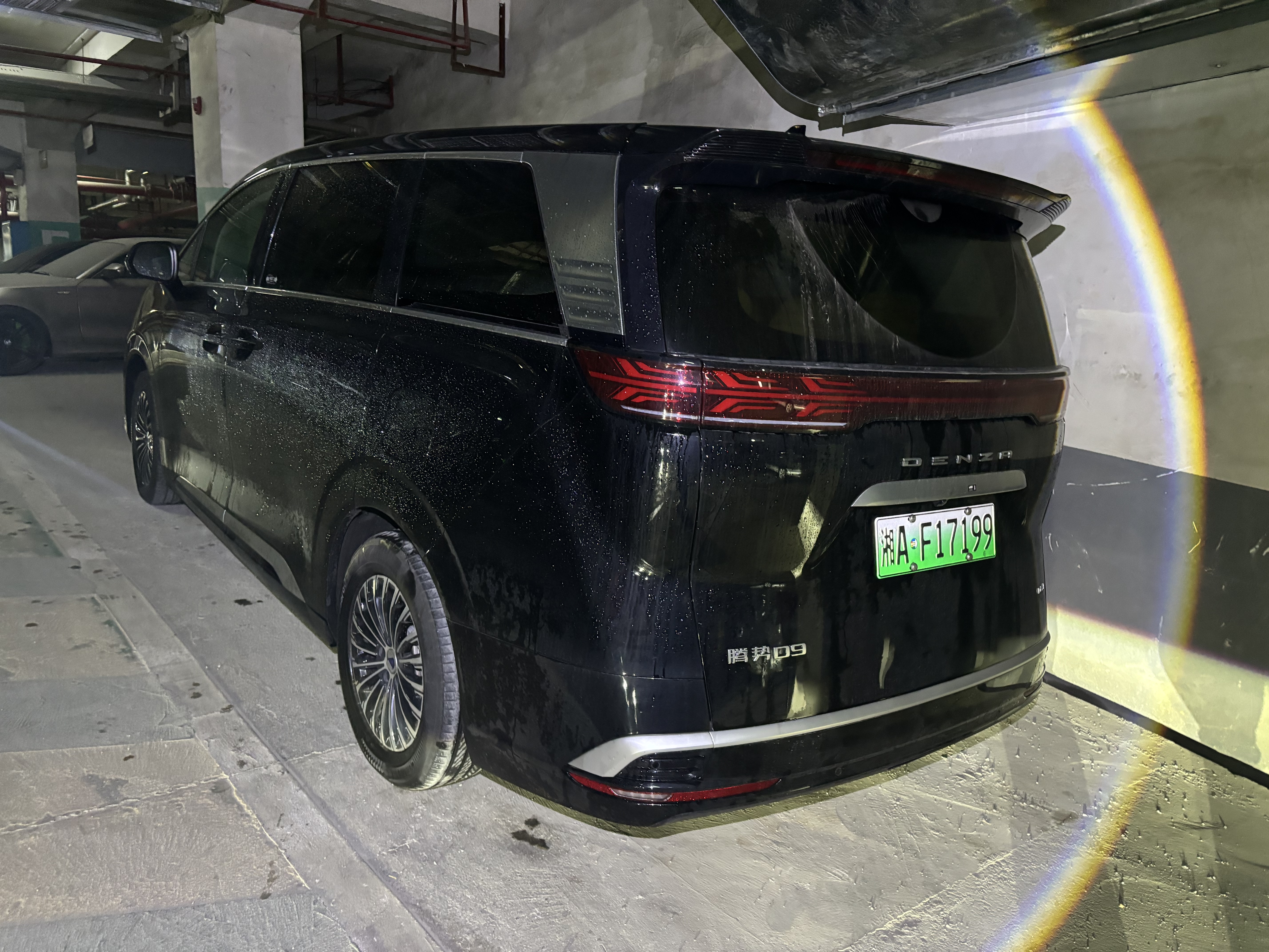 Denza D9 2023 #5 Denza D9 2023 immagine di auto #5