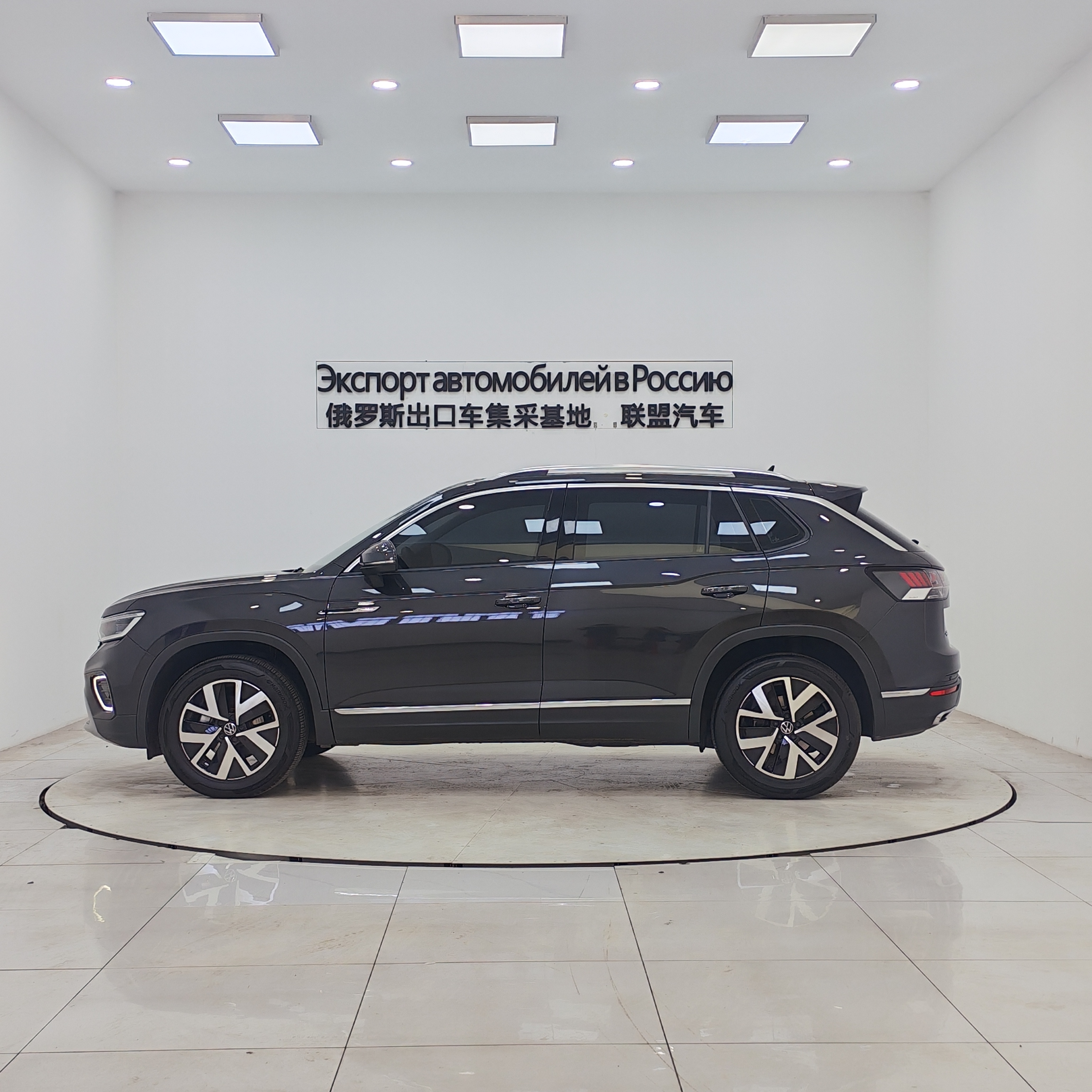 Volkswagen Tayron 2023 car image #5