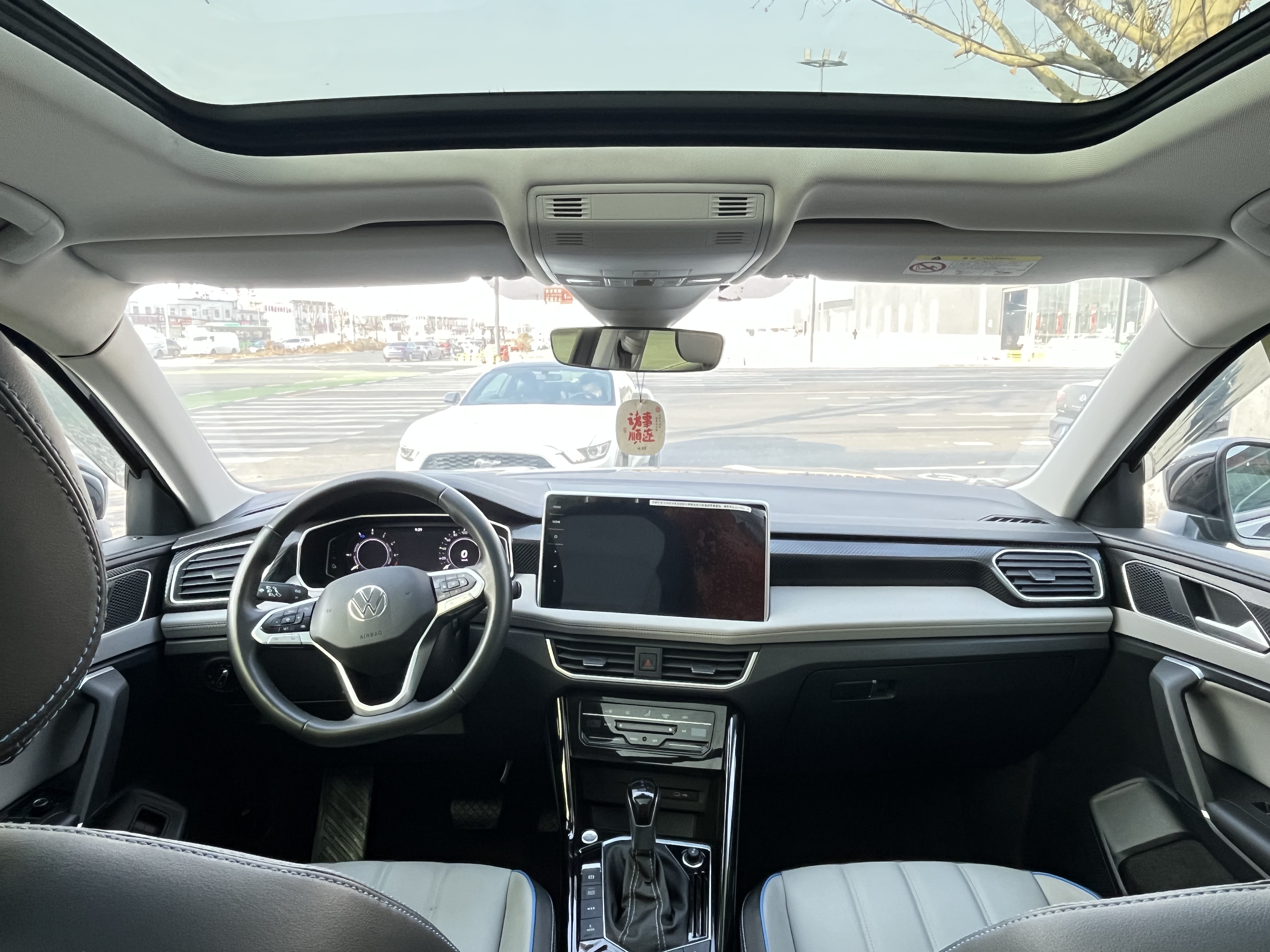 Volkswagen Tayron GTE 2024 car image #5