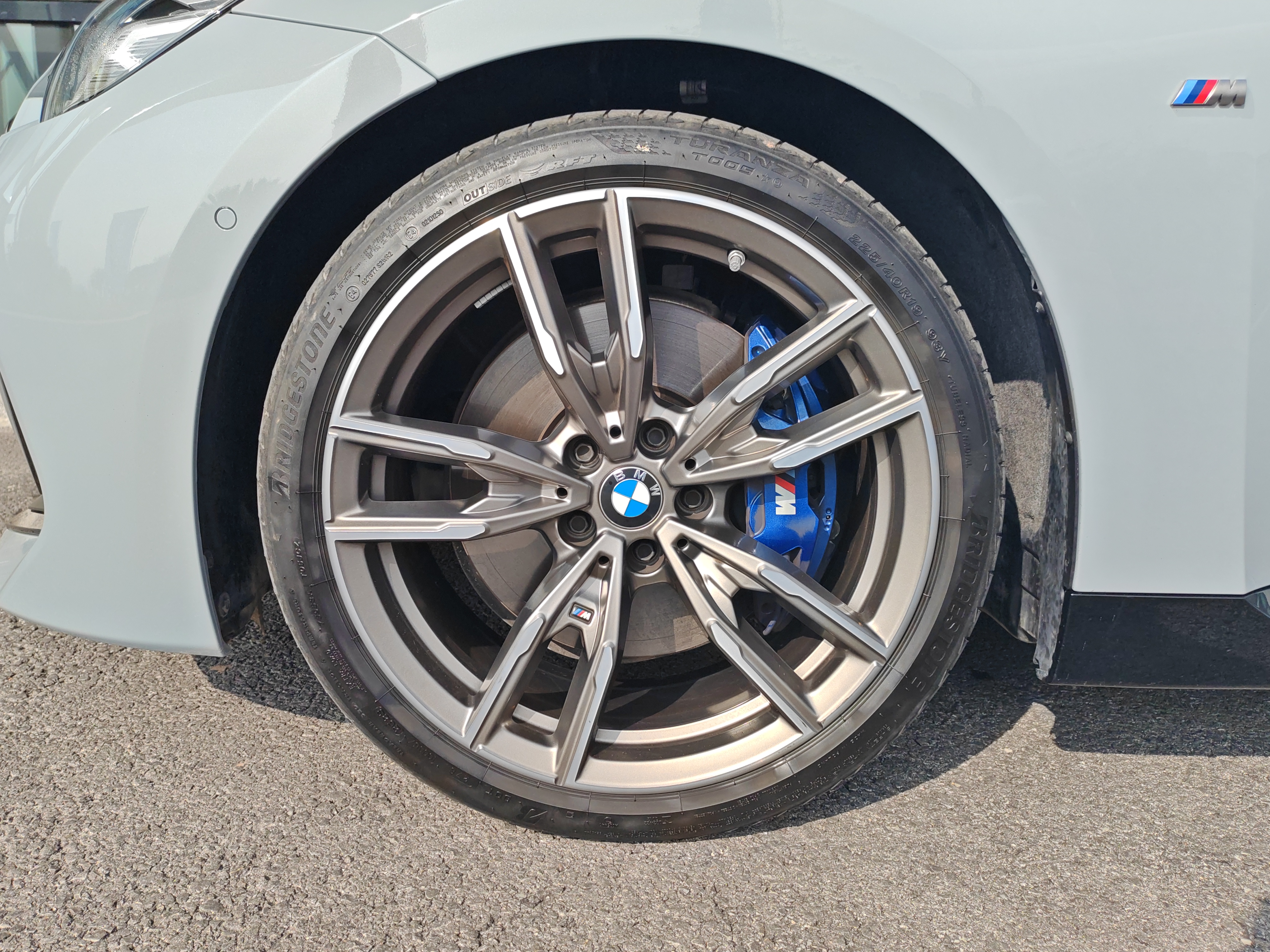 BMW M240i 2024 immagine di auto #5