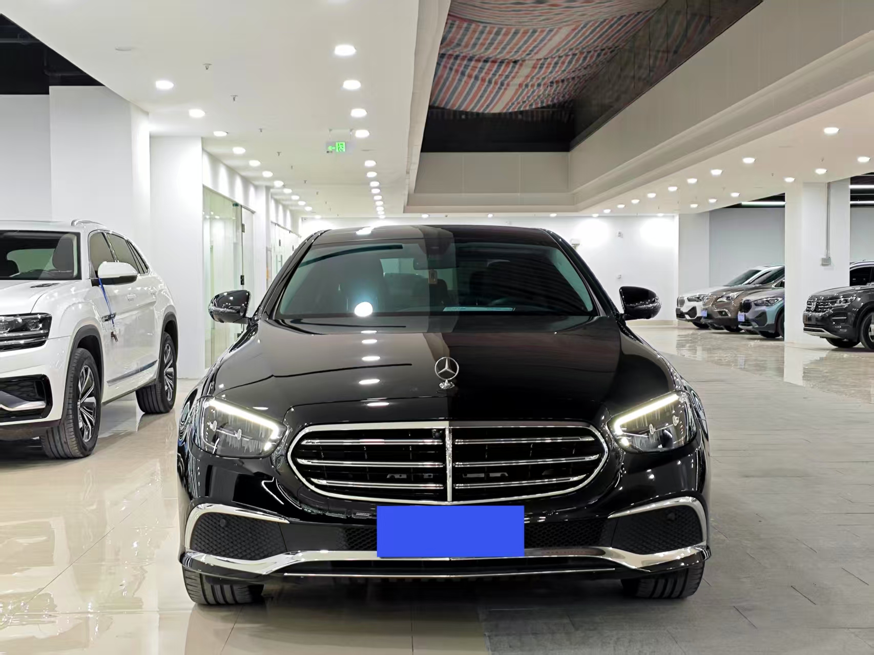 Mercedes-Benz E Class 2023 car image #5