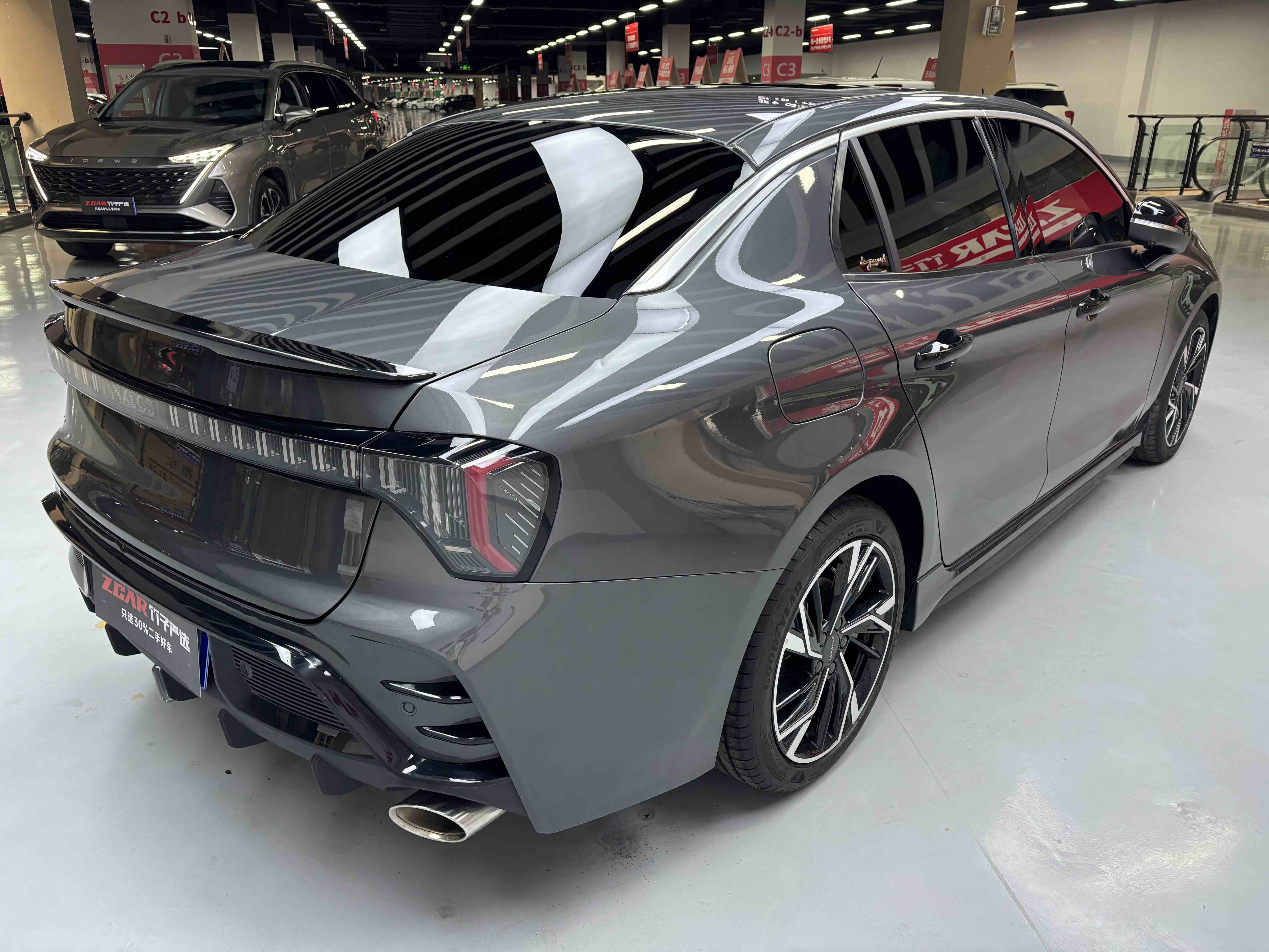 Lynk & Co 03 2023 car image #5