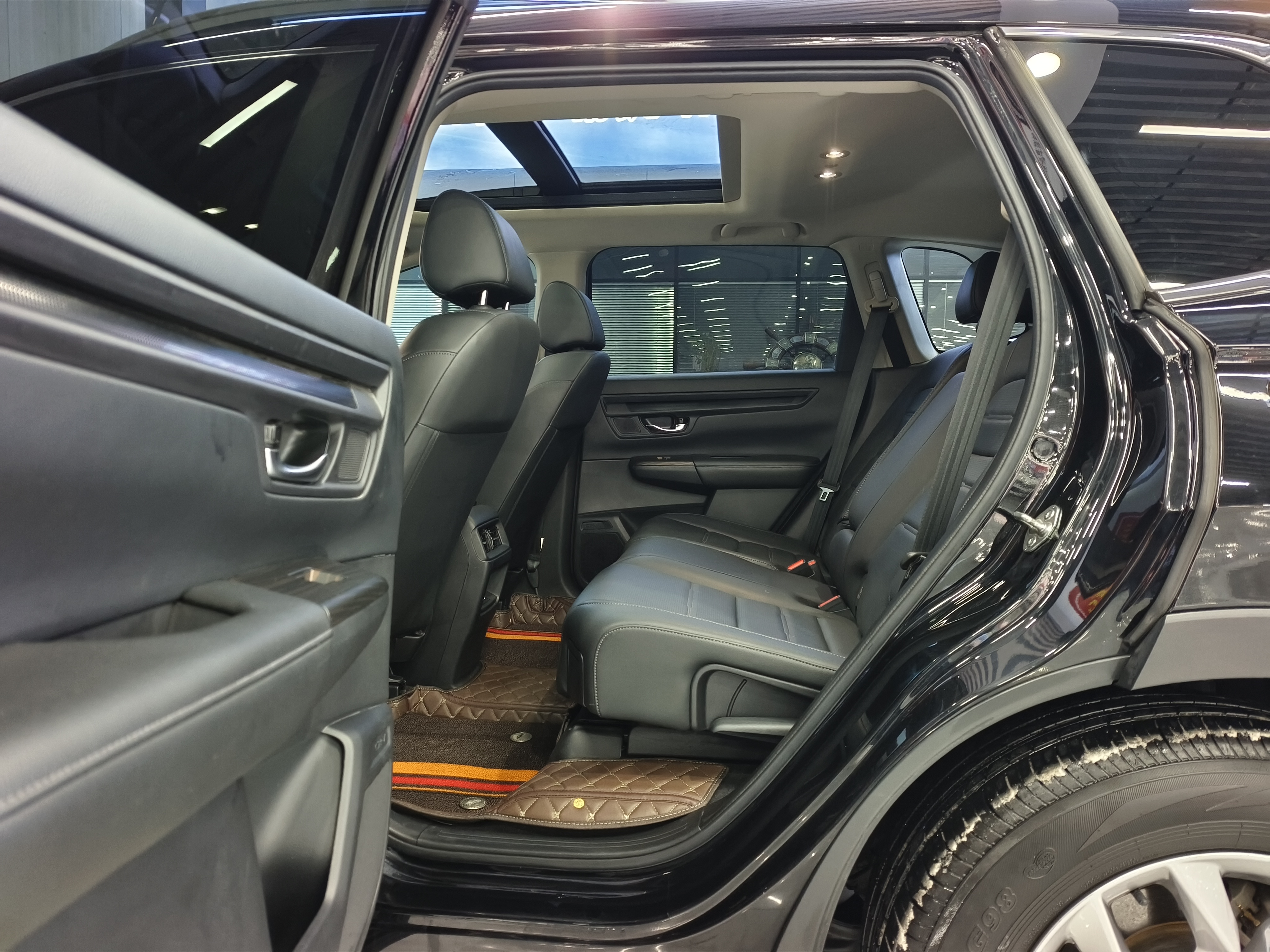 Honda CR-V 2023 #5 Honda CR-V 2023 car image #5