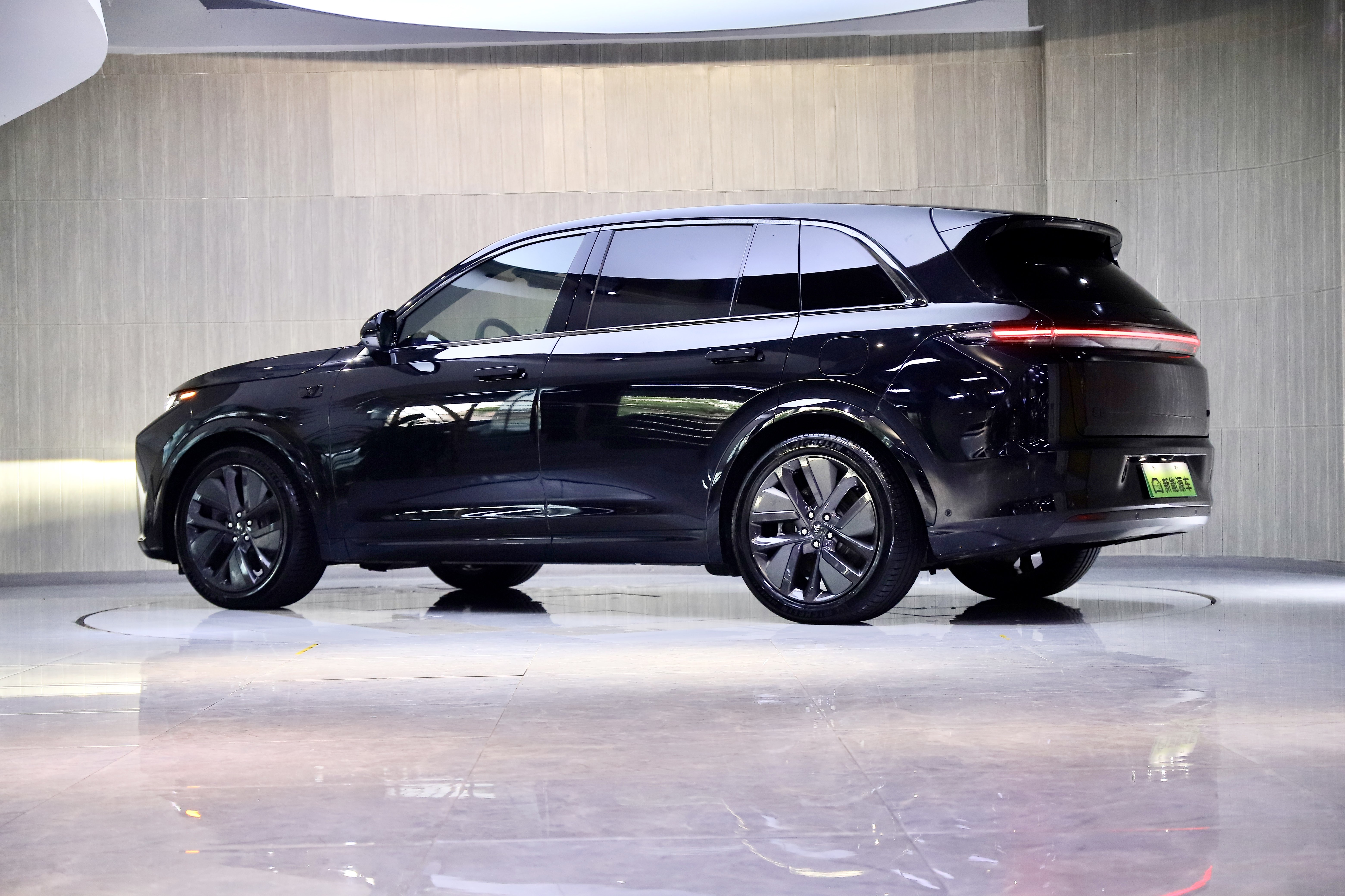 理想汽车 理想L7 2023 汽车图片 #5