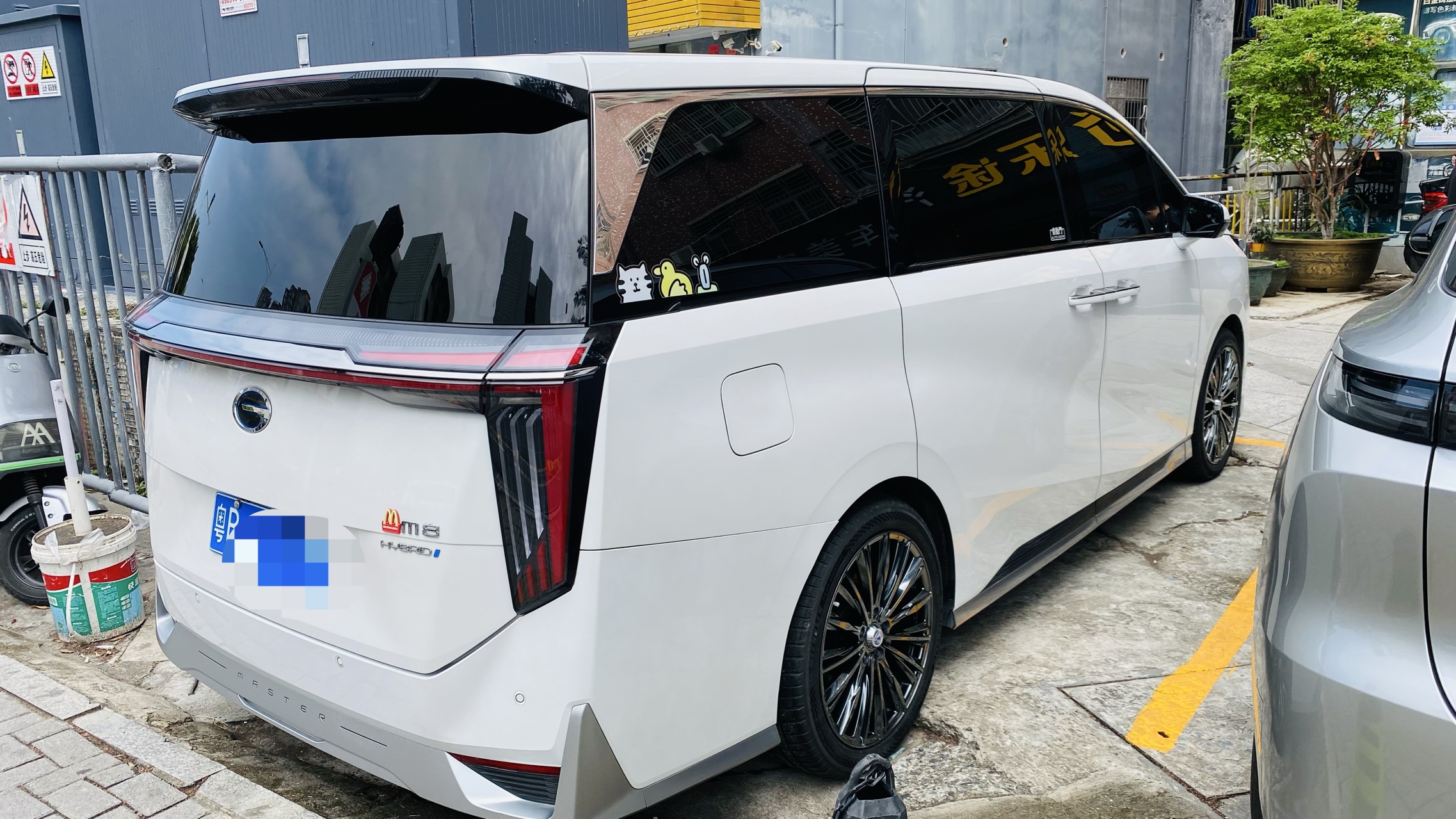 广汽传祺 传祺M8 2023 汽车图片 #5