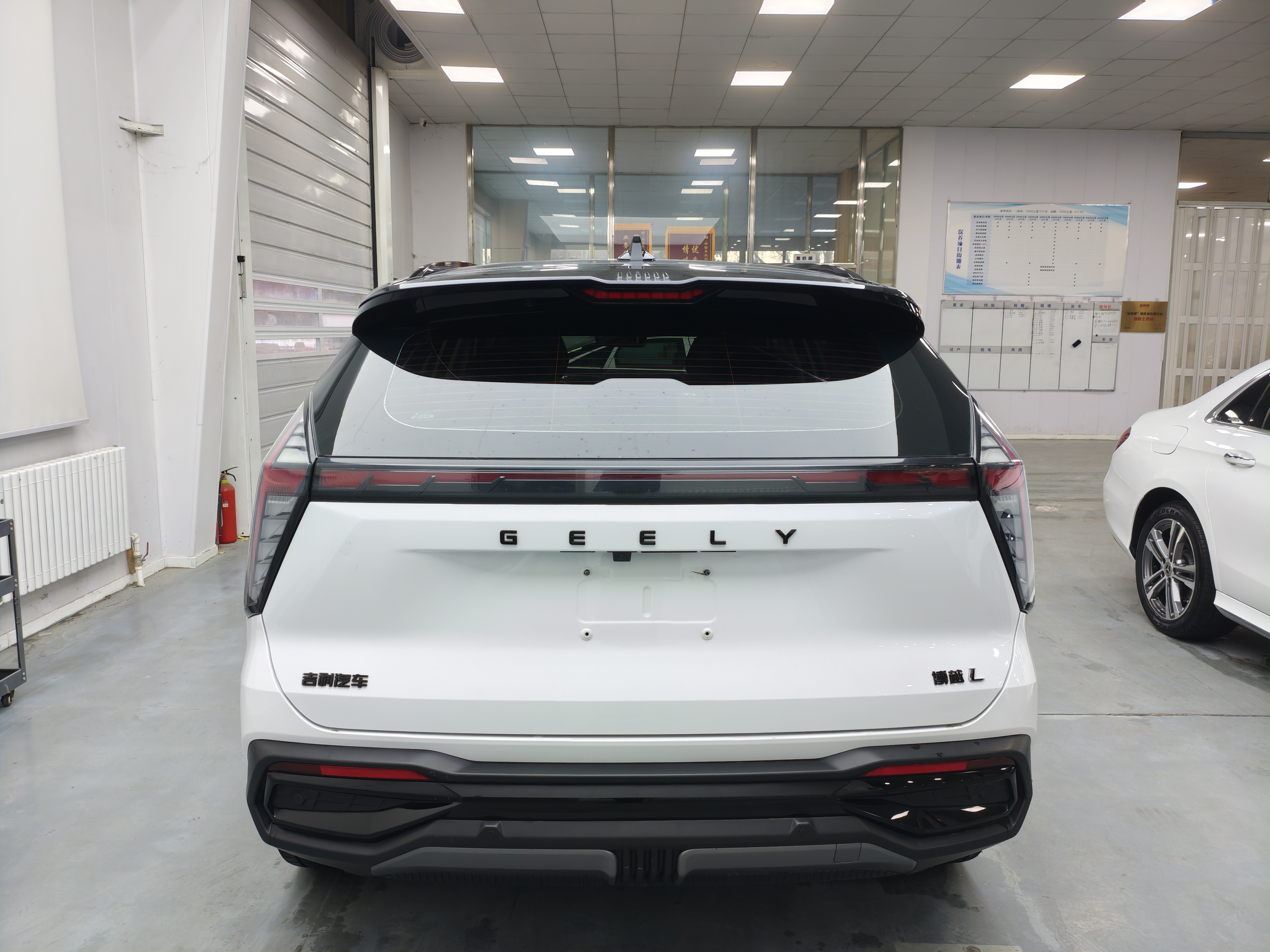 GEELY Boyue L 2023 #5 GEELY Boyue L 2023 car image #5