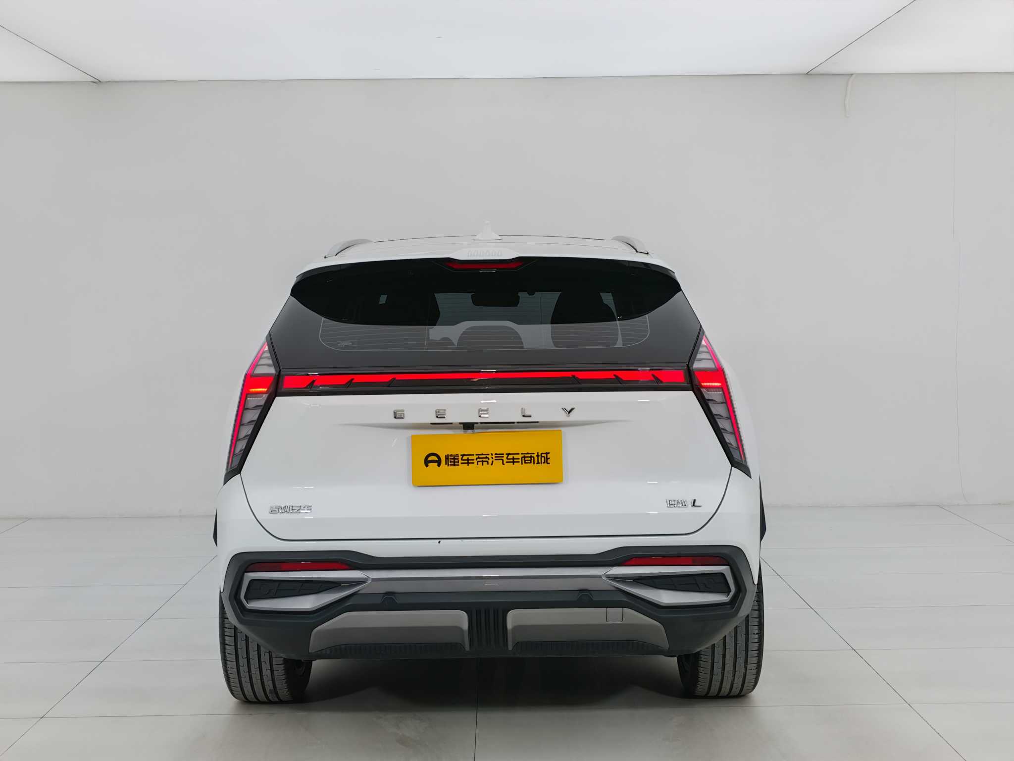 GEELY Boyue L 2024 car image #5