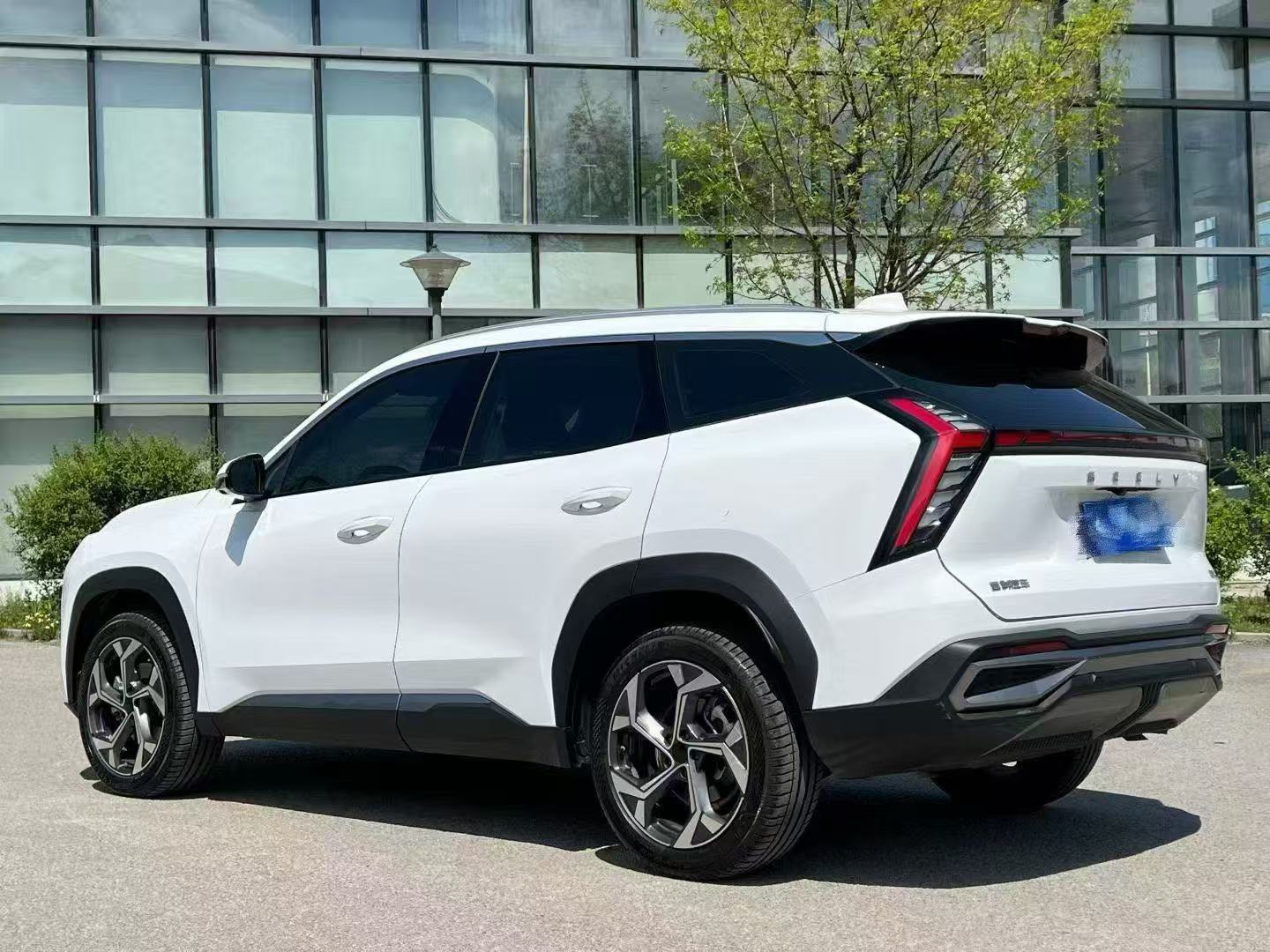 GEELY Boyue L 2024 car image #5