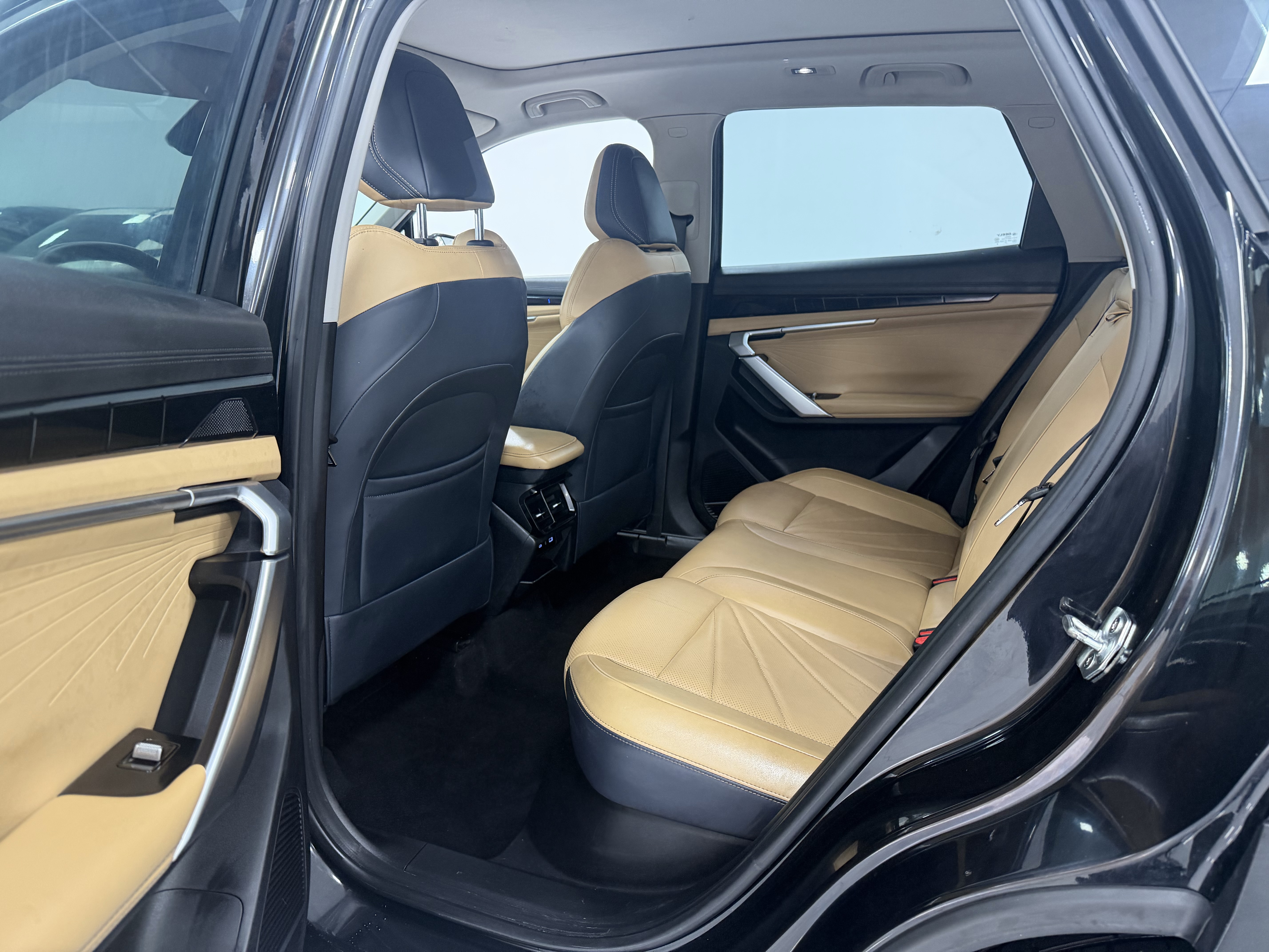 GEELY Boyue L 2023 #5 GEELY Boyue L 2023 car image #5