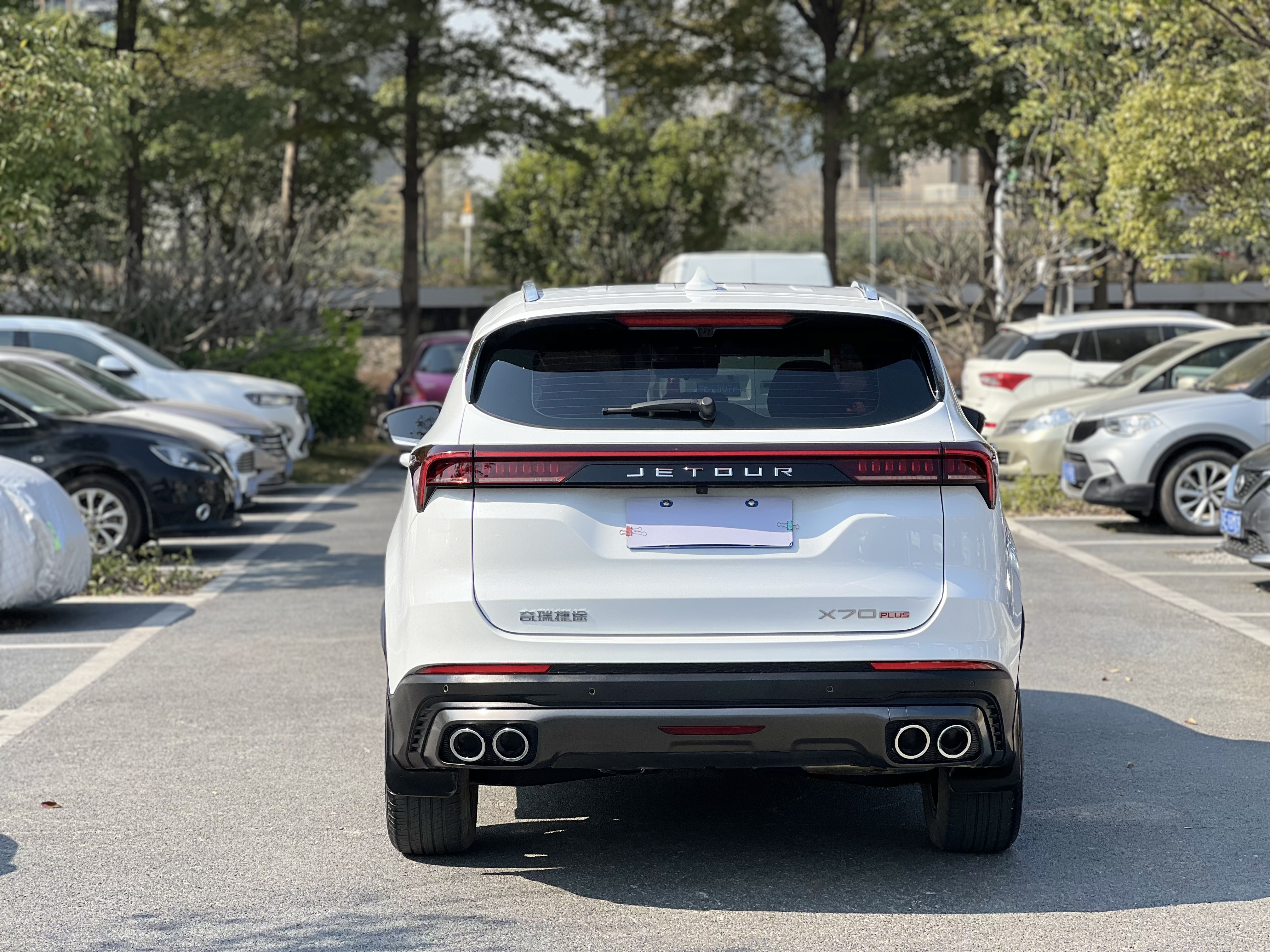 X70 PLUS 2023 car image #5