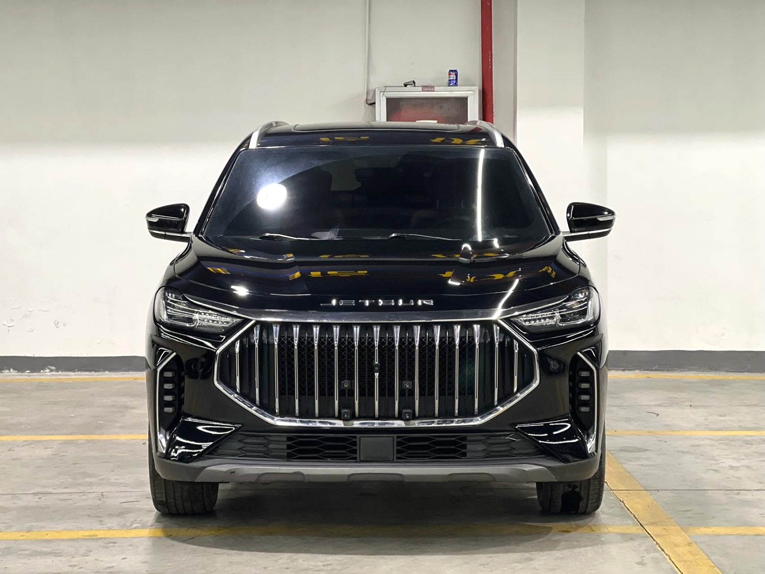 X70 PLUS 2023 #5 X70 PLUS 2023 car image #5