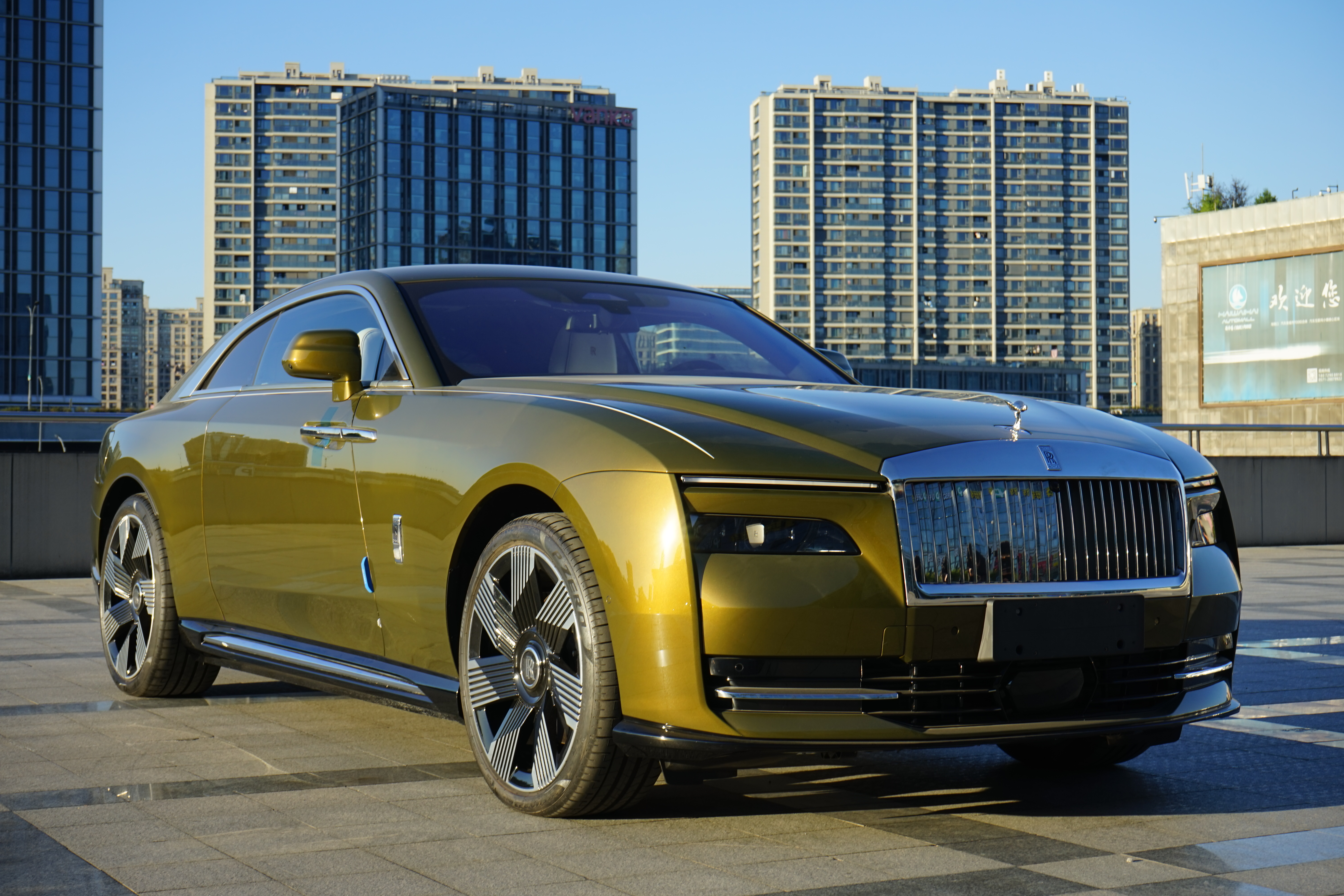 劳斯莱斯 闪灵 2024 #5 劳斯莱斯 闪灵 2024 汽车图片 #5