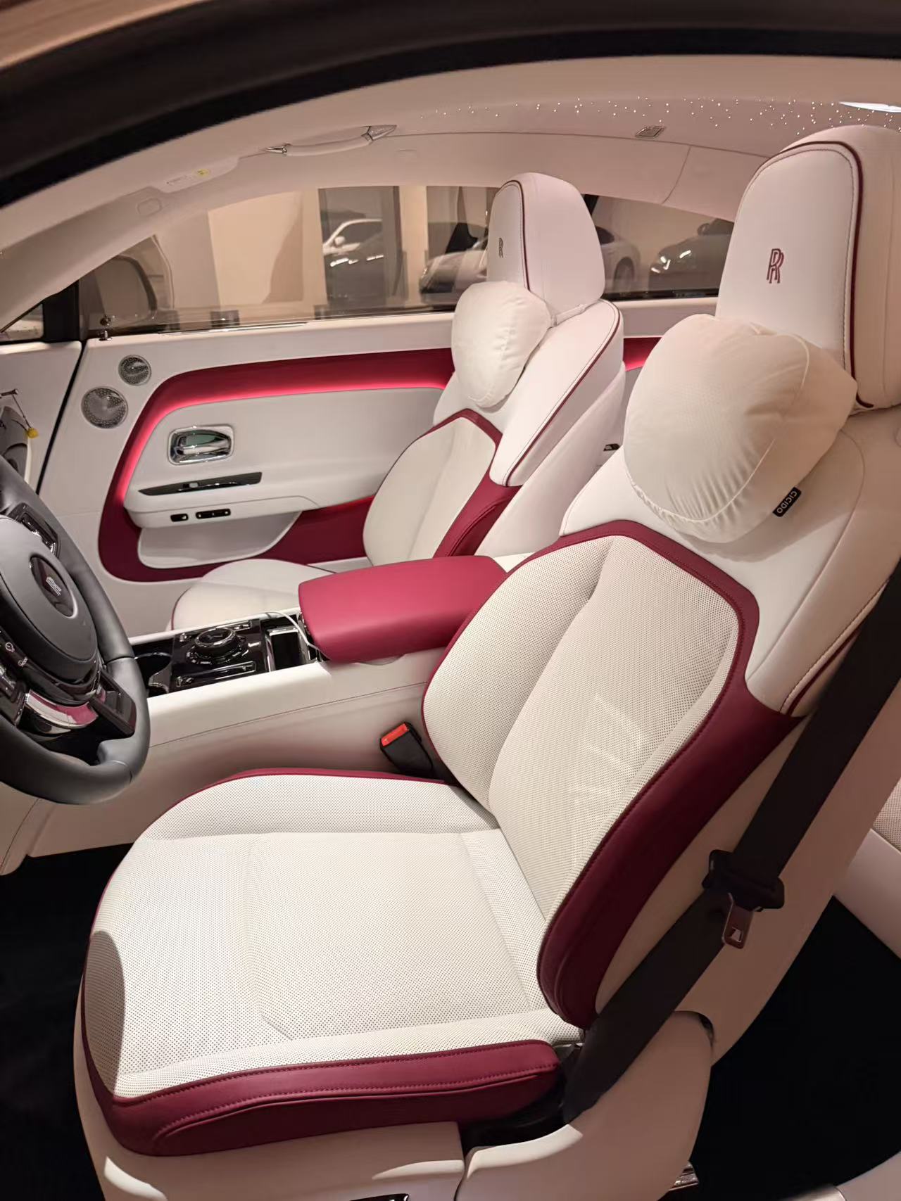 劳斯莱斯 闪灵 2025 #5 劳斯莱斯 闪灵 2025 汽车图片 #5