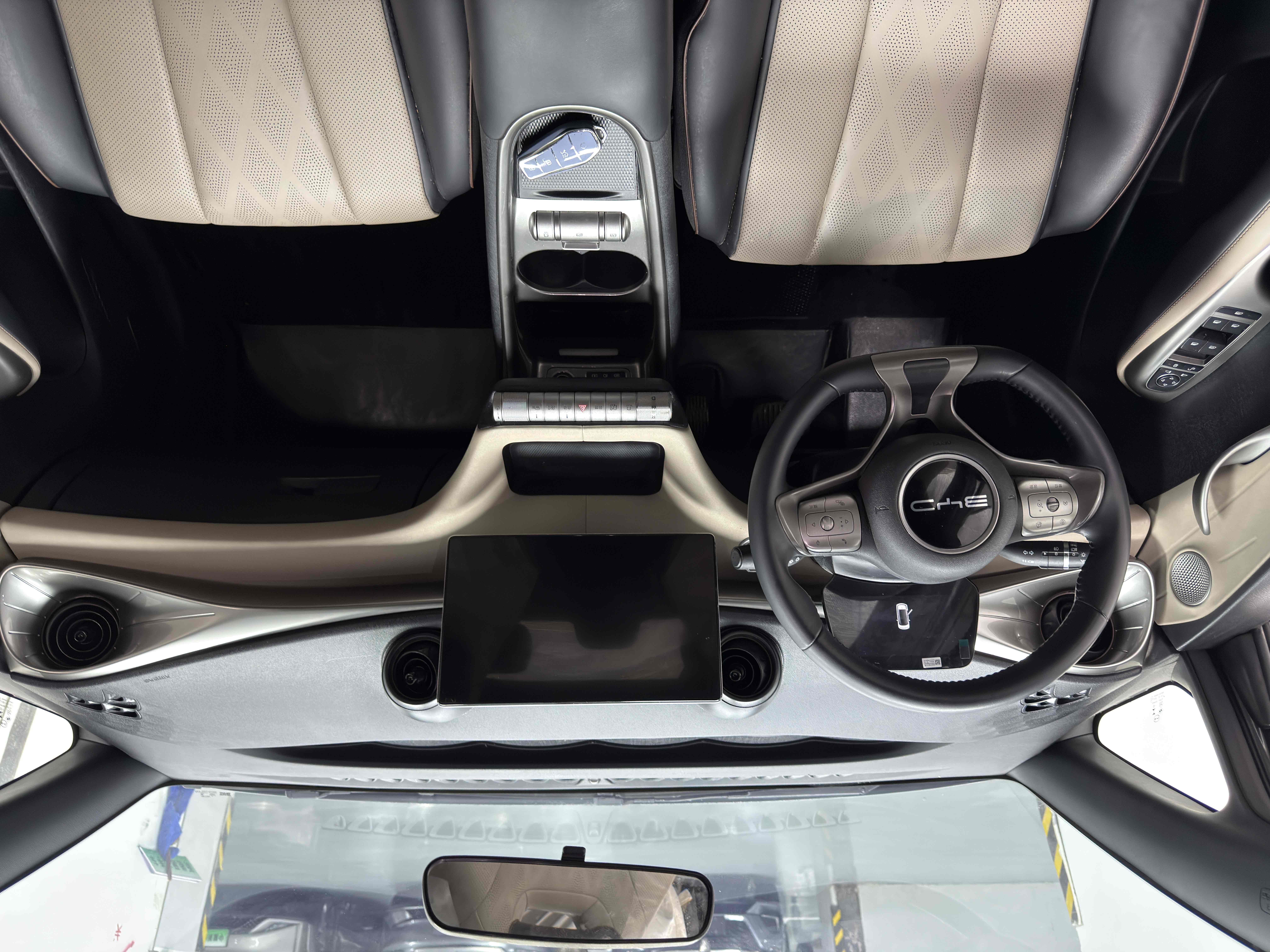 BYD Dolphin 2023 car image #5