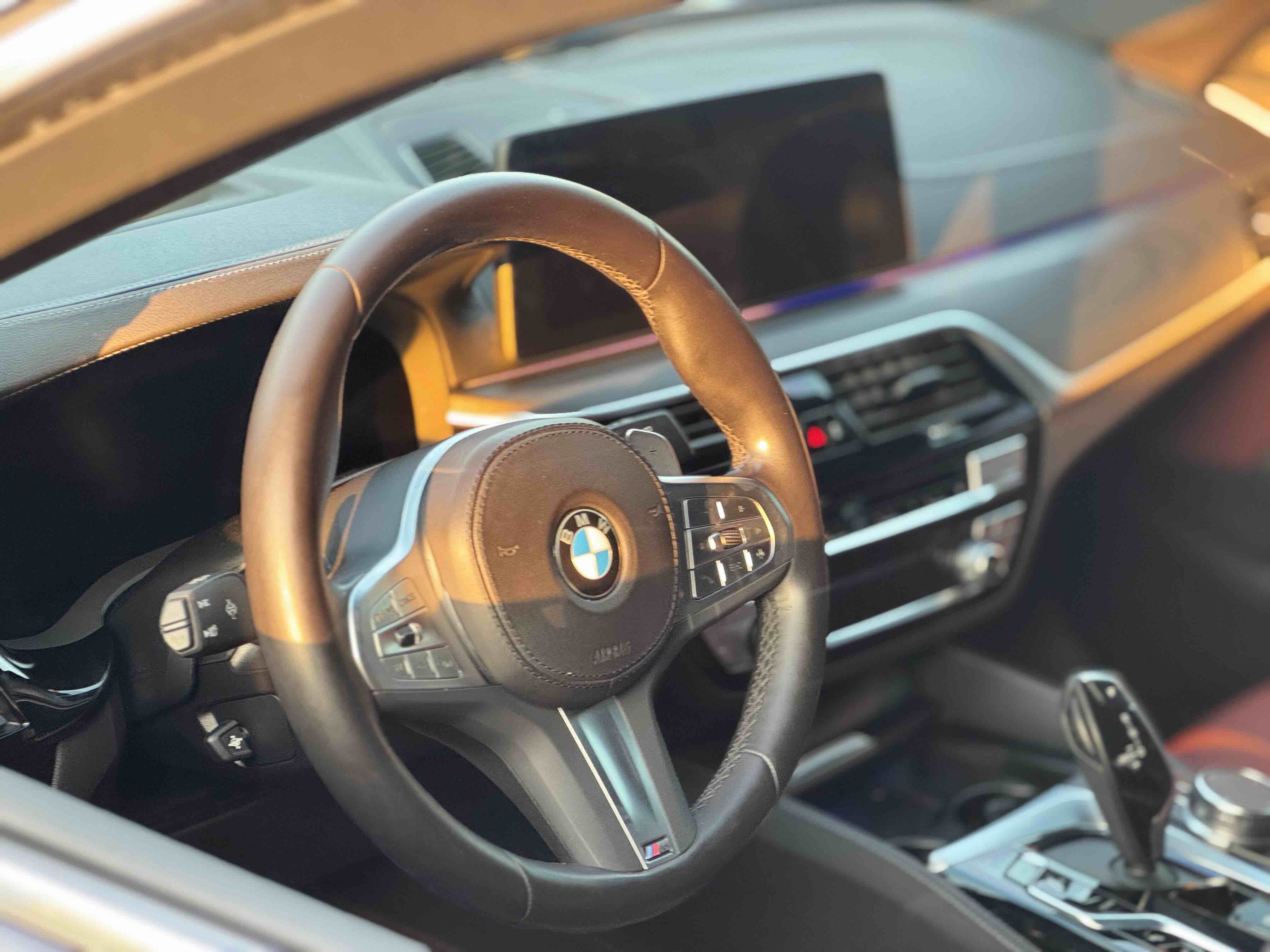BMW 5 Series 2023 car image #5