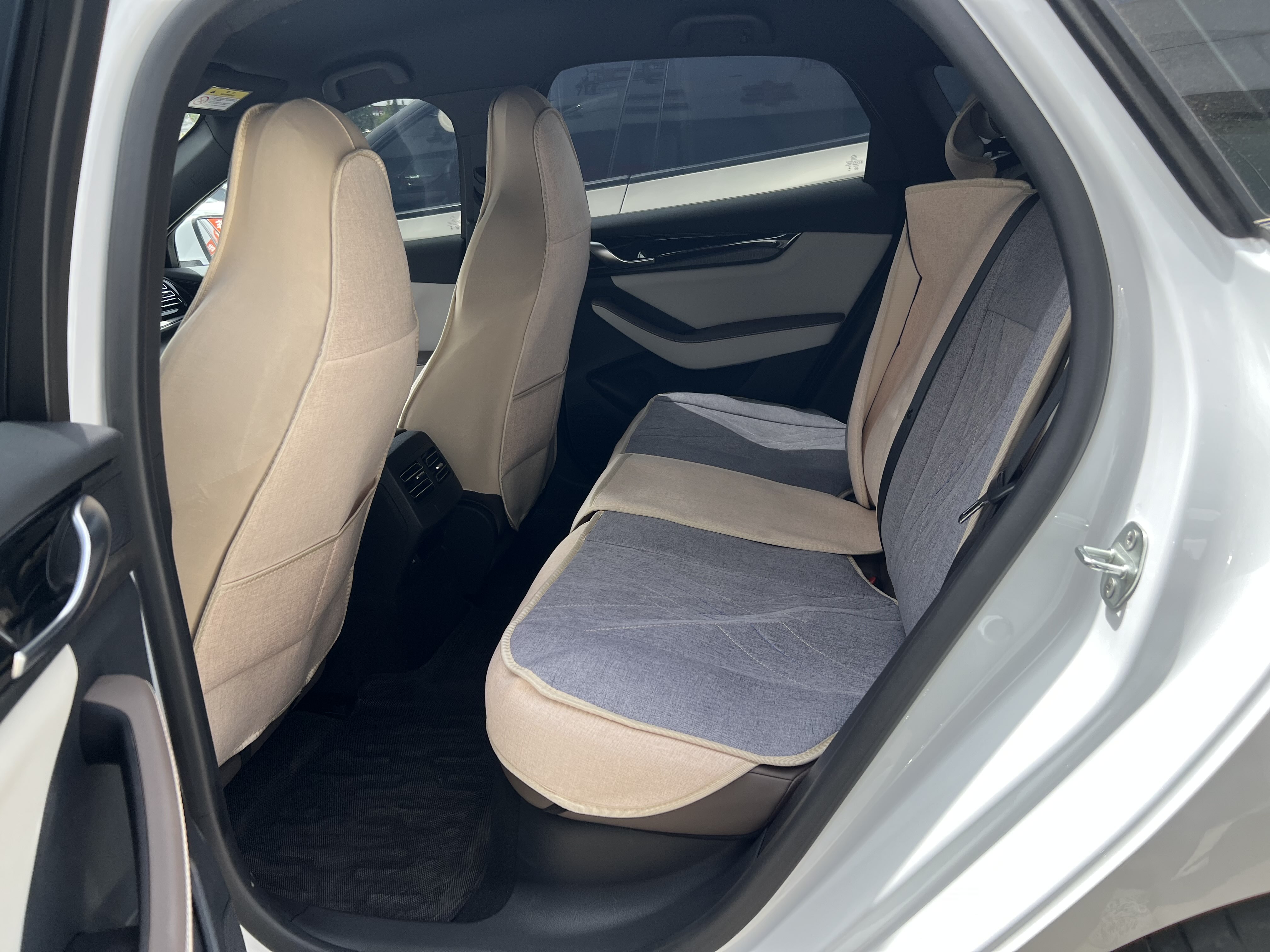 BYD Qin Plus 2025 #5 BYD Qin Plus 2025 car image #5