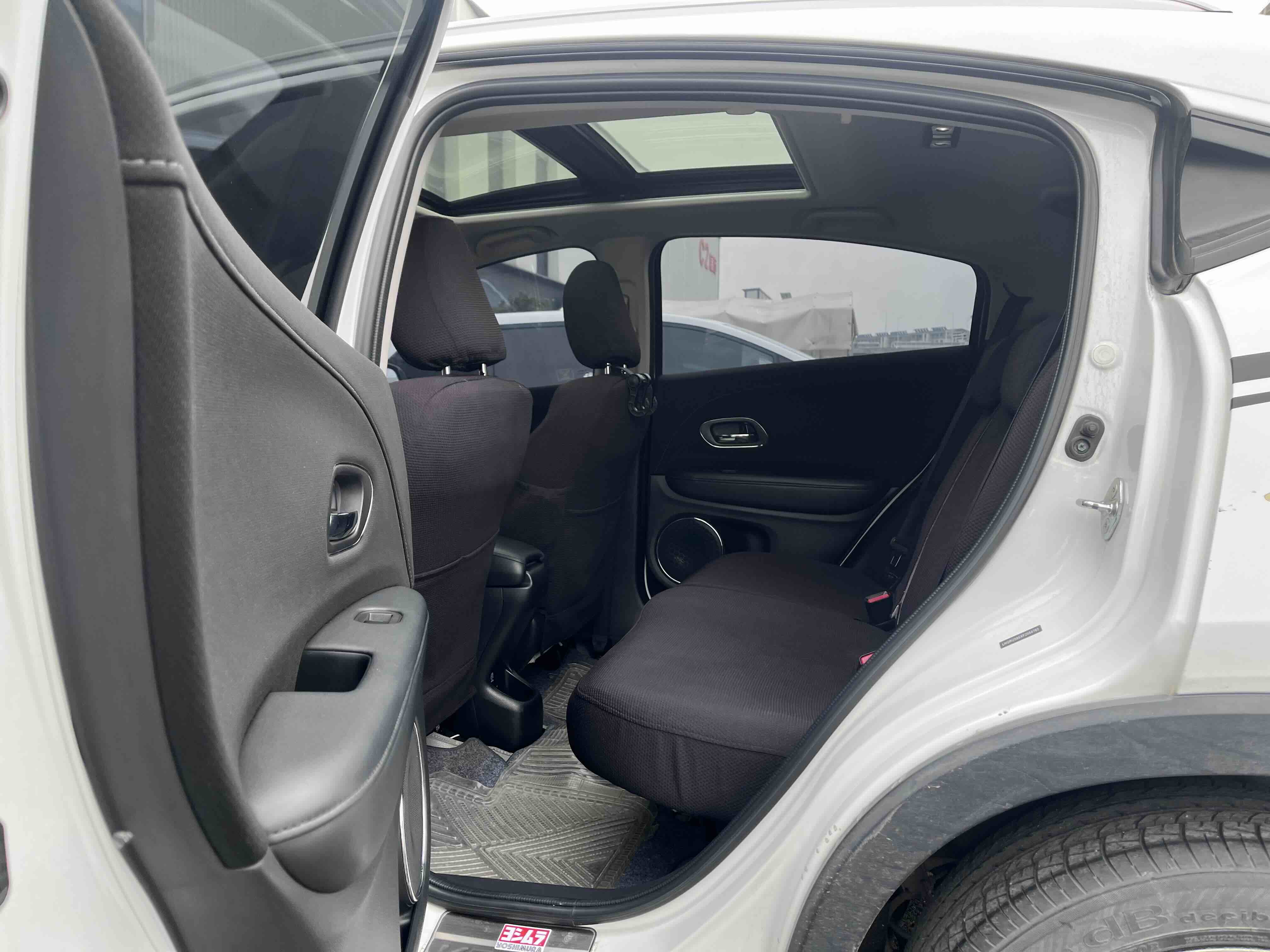 Honda VEZEL 2015 #5 Honda VEZEL 2015 car image #5