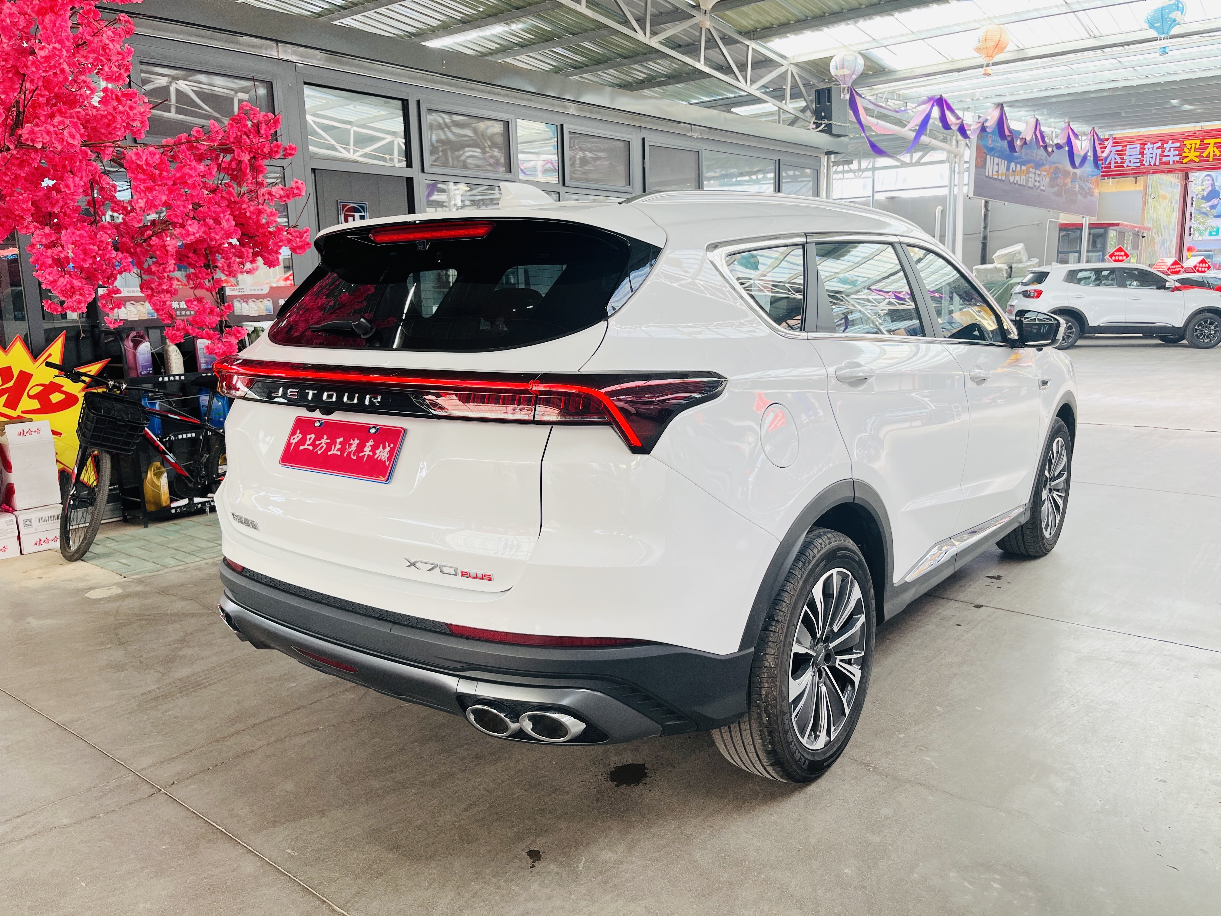 Jetour X70 PLUS 2025 صورة سيارة #5