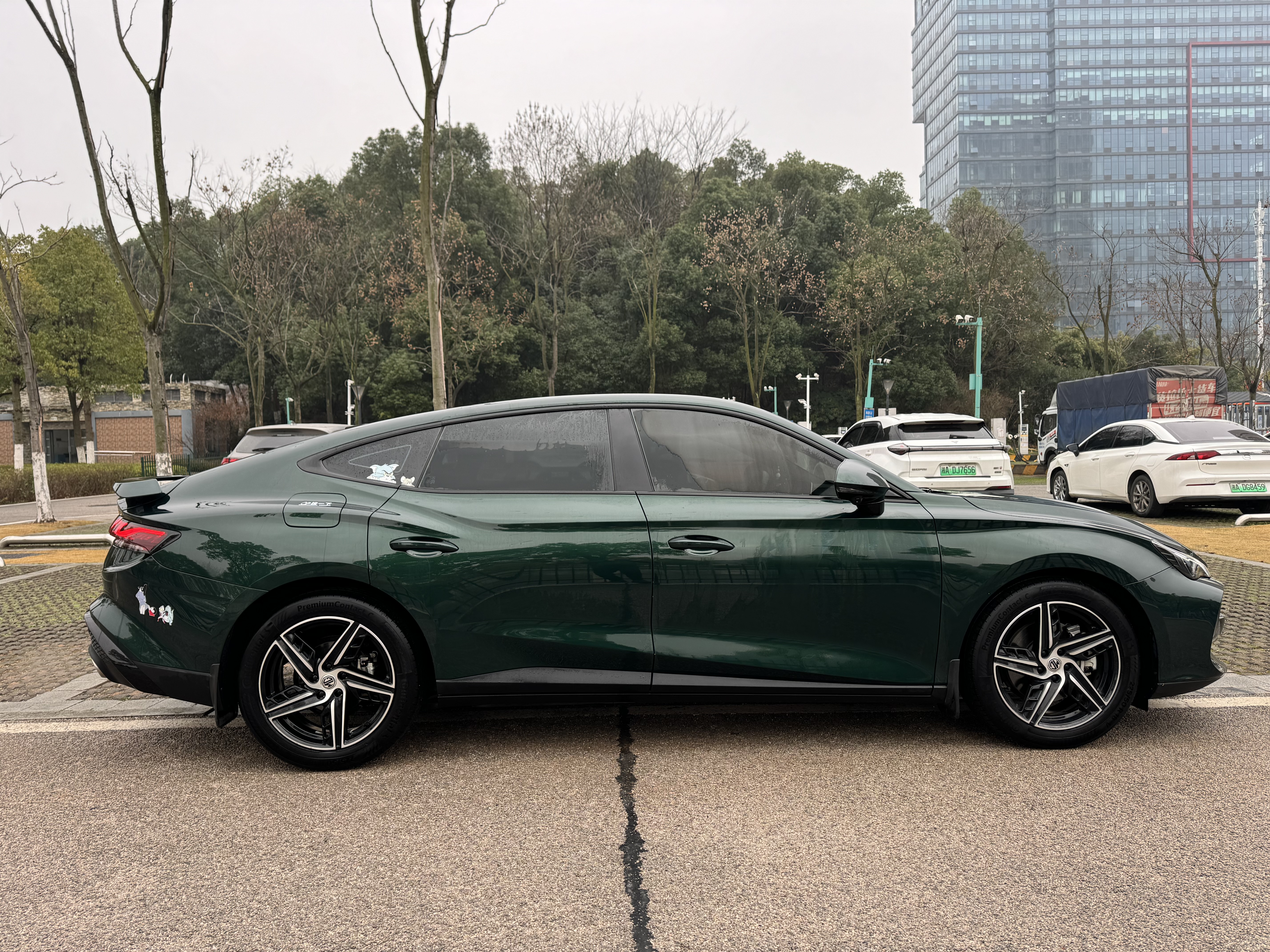 MG 7 2023 car image #5