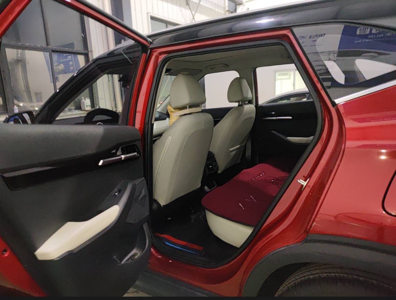 Kia Seltos 2024 imagen de coche #5