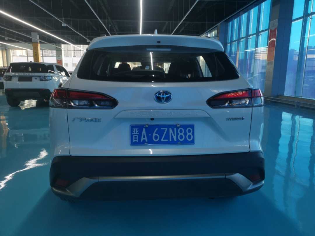 Toyota Frontlander 2023 car image #5