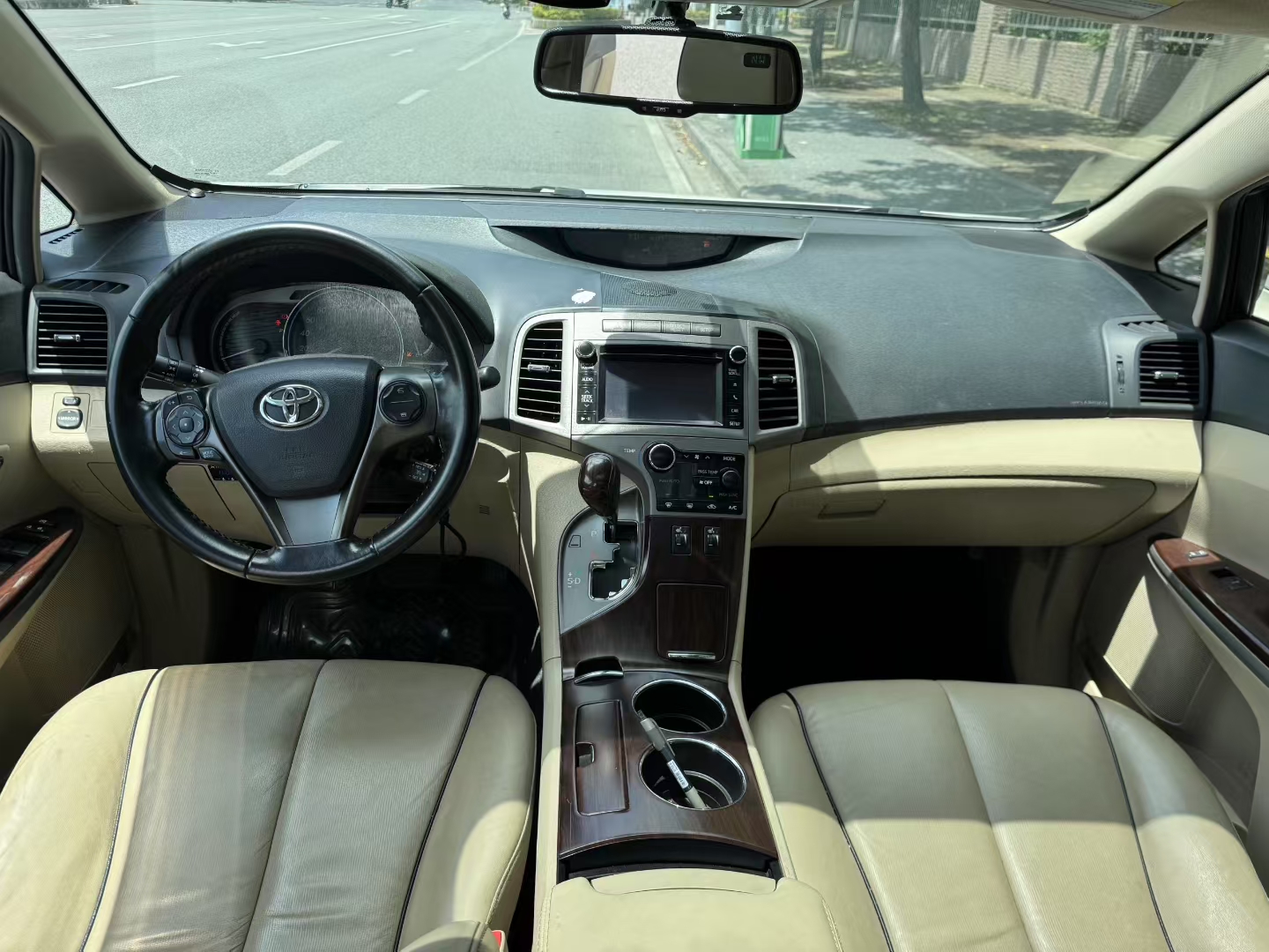 Toyota 2014 car image #5