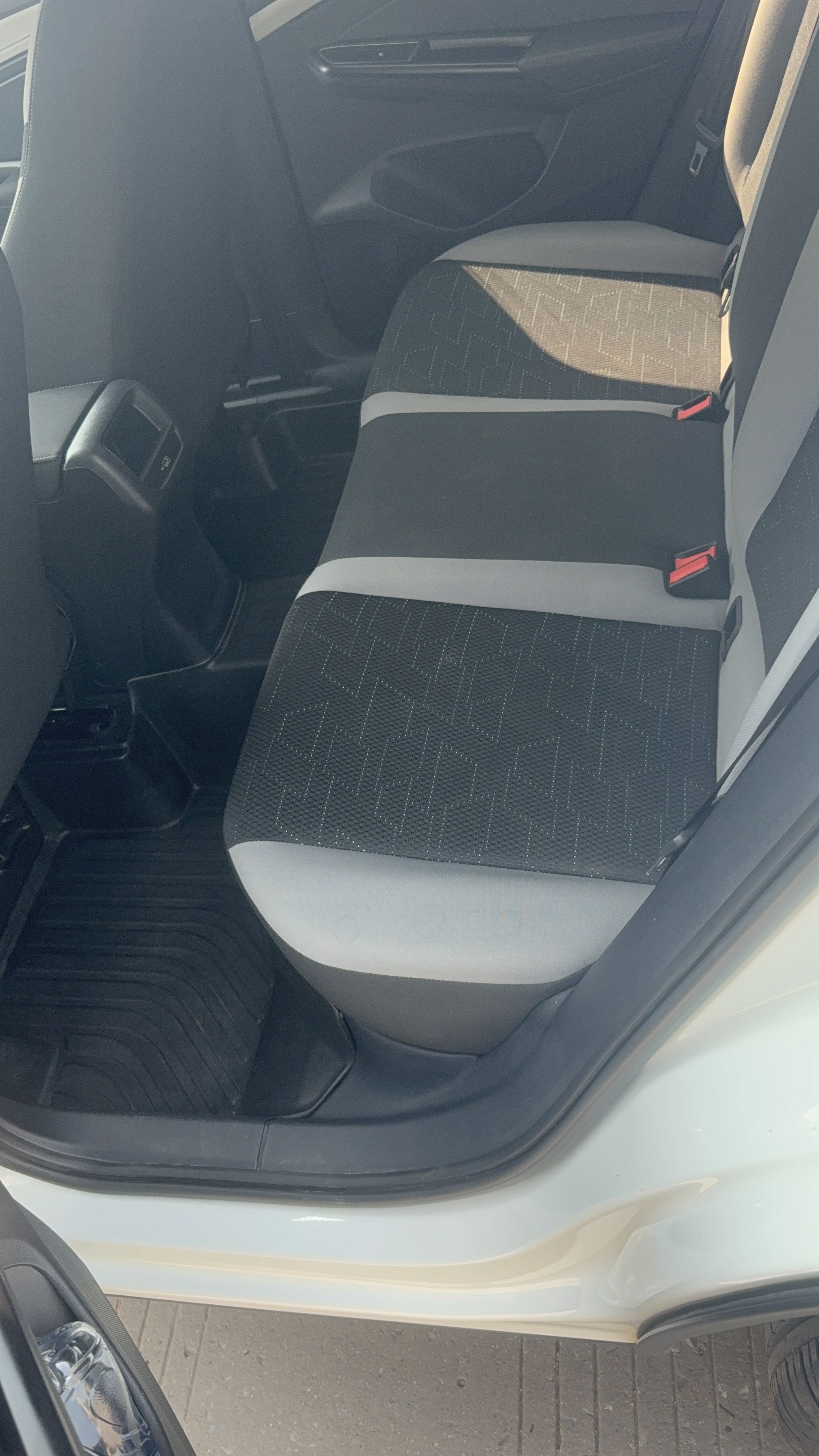 VS5 2023 car image #5