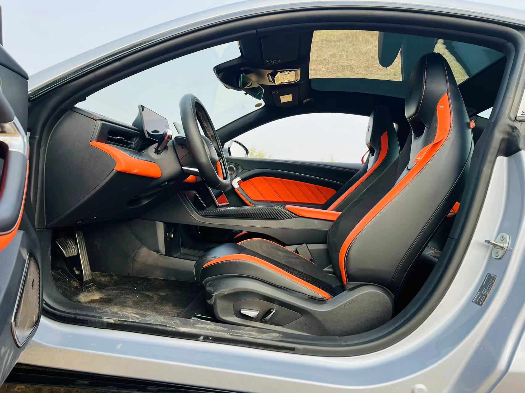 哪吒汽车 哪吒GT 2023 汽车图片 #5