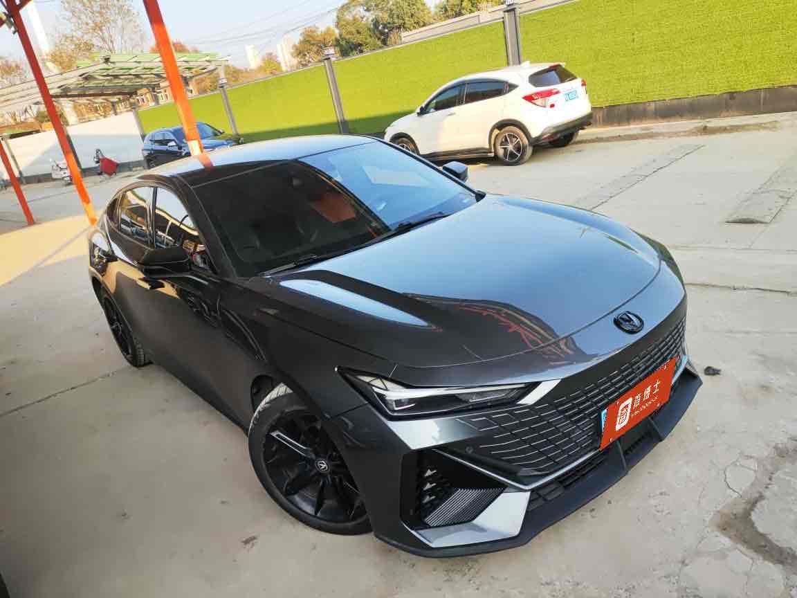 Changan UNI-V 2023 #5 Changan UNI-V 2023 car image #5