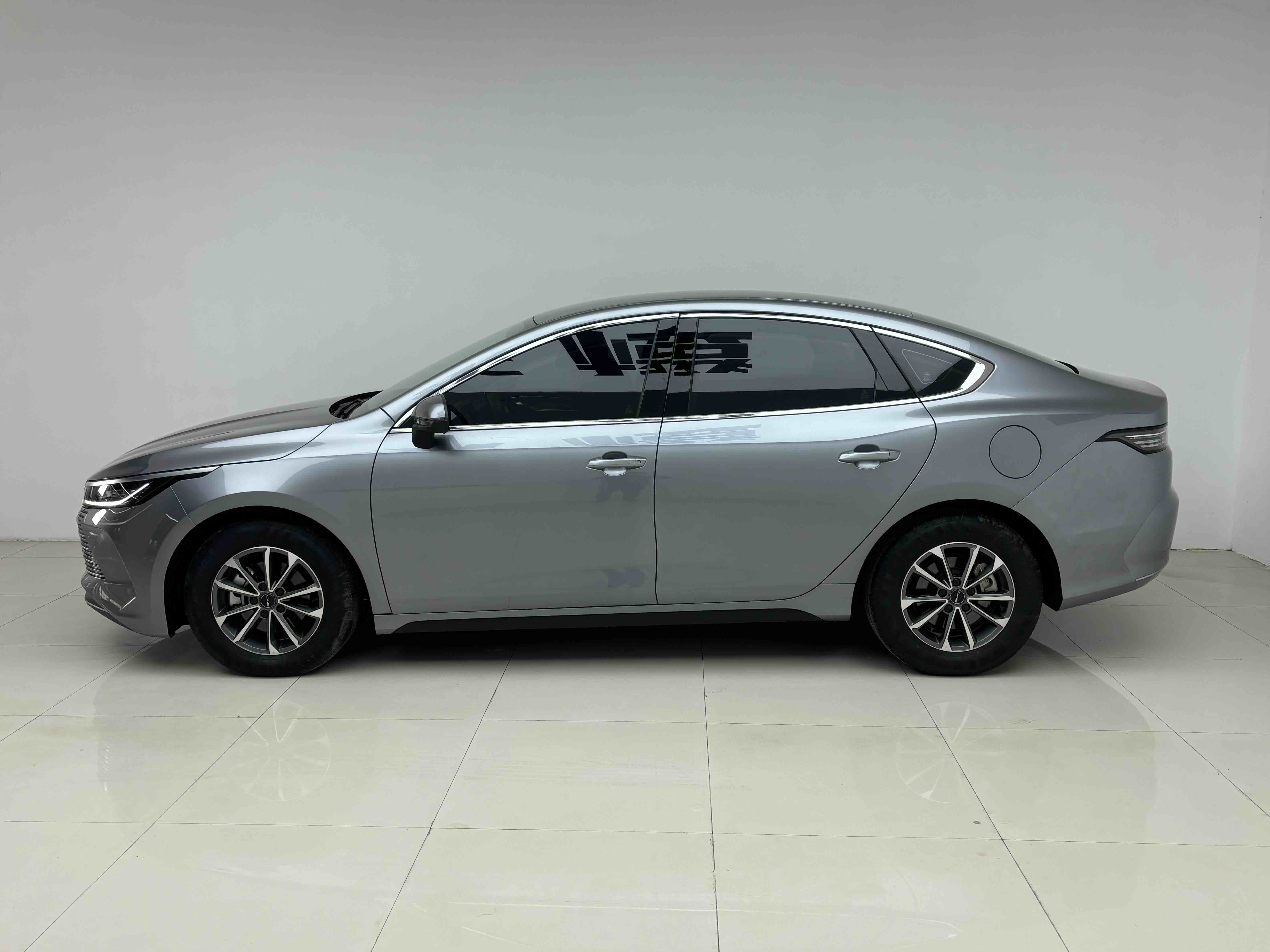 BYD Destroyer 05 2024 #5 BYD Destroyer 05 2024 car image #5