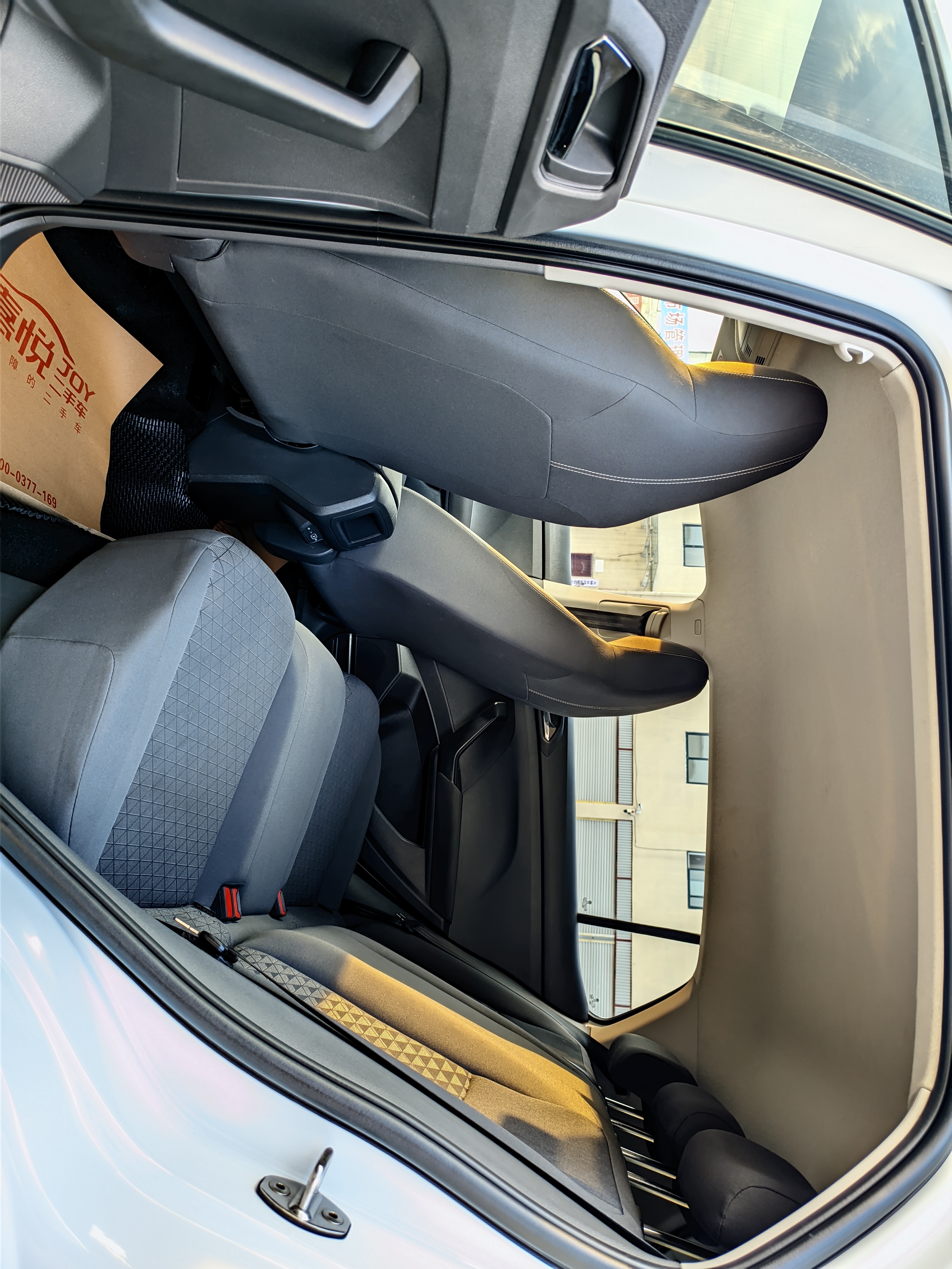 Volkswagen T-Cross 2023 car image #5