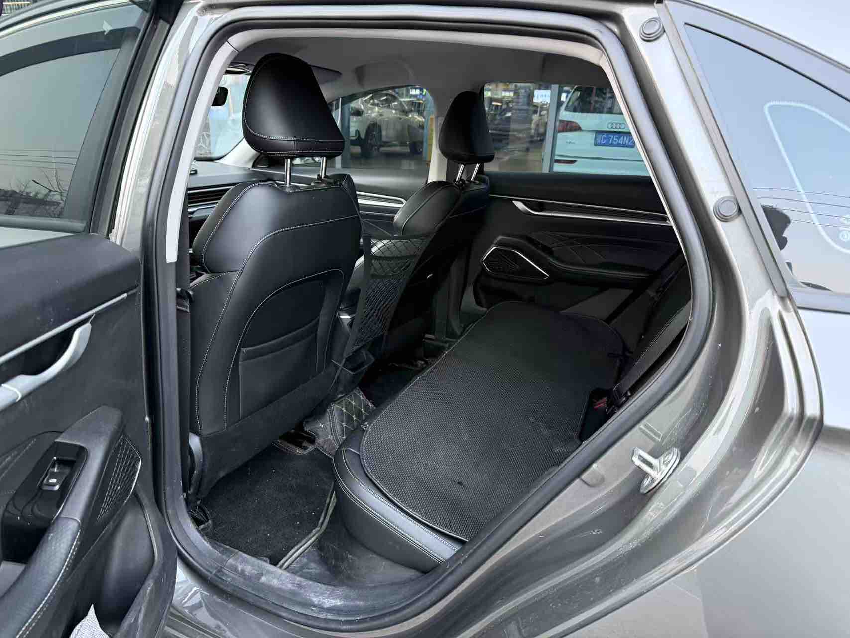 Emgrand 2024 #5 Emgrand 2024 car image #5