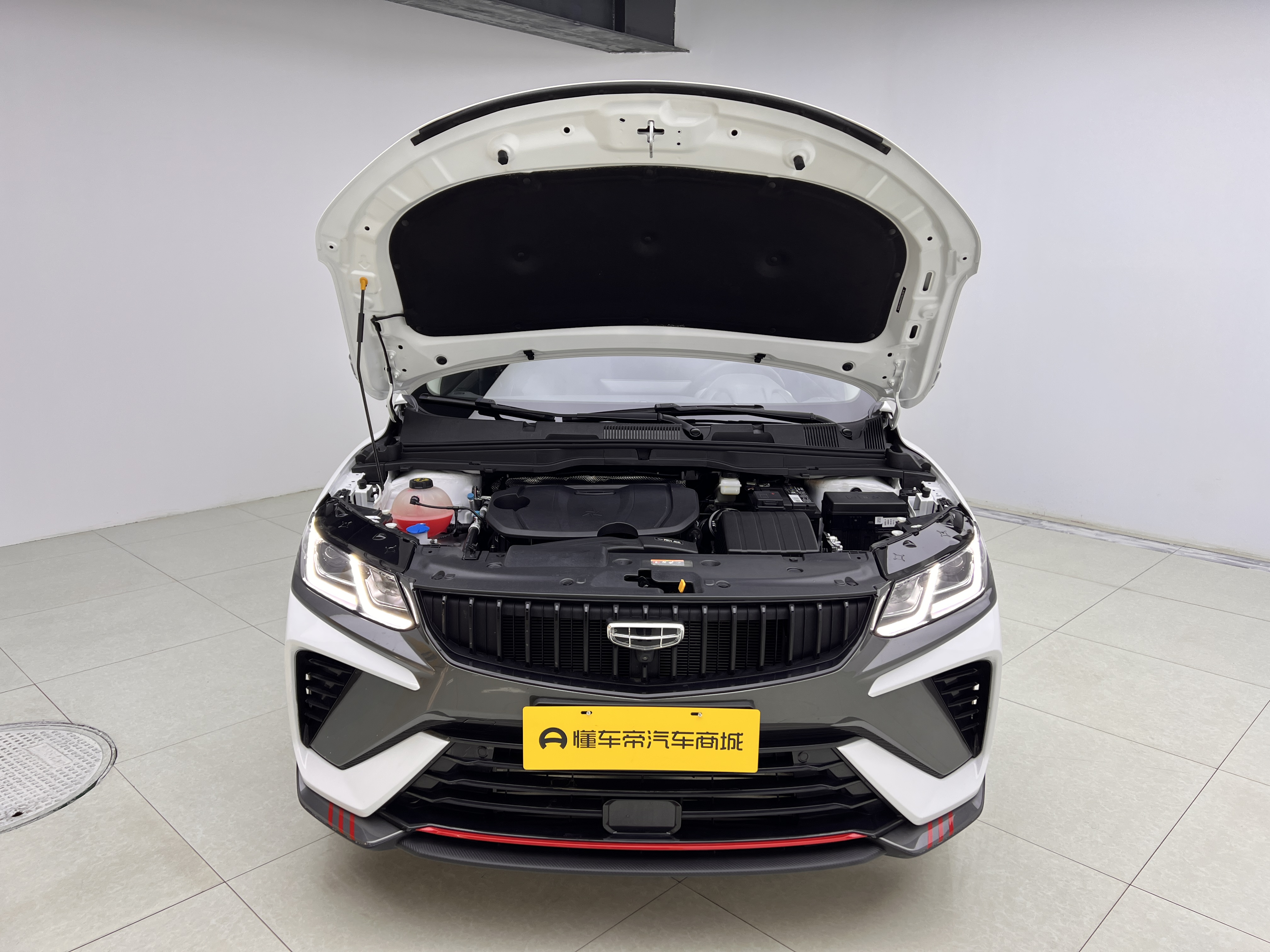GEELY Coolray 2024 #5 GEELY Coolray 2024 car image #5