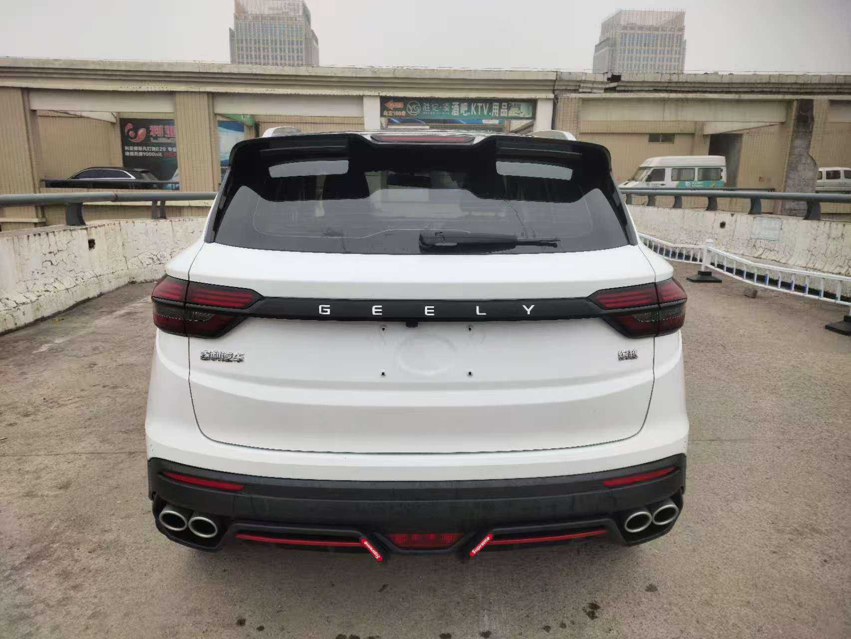 GEELY Coolray 2024 image de voiture #5