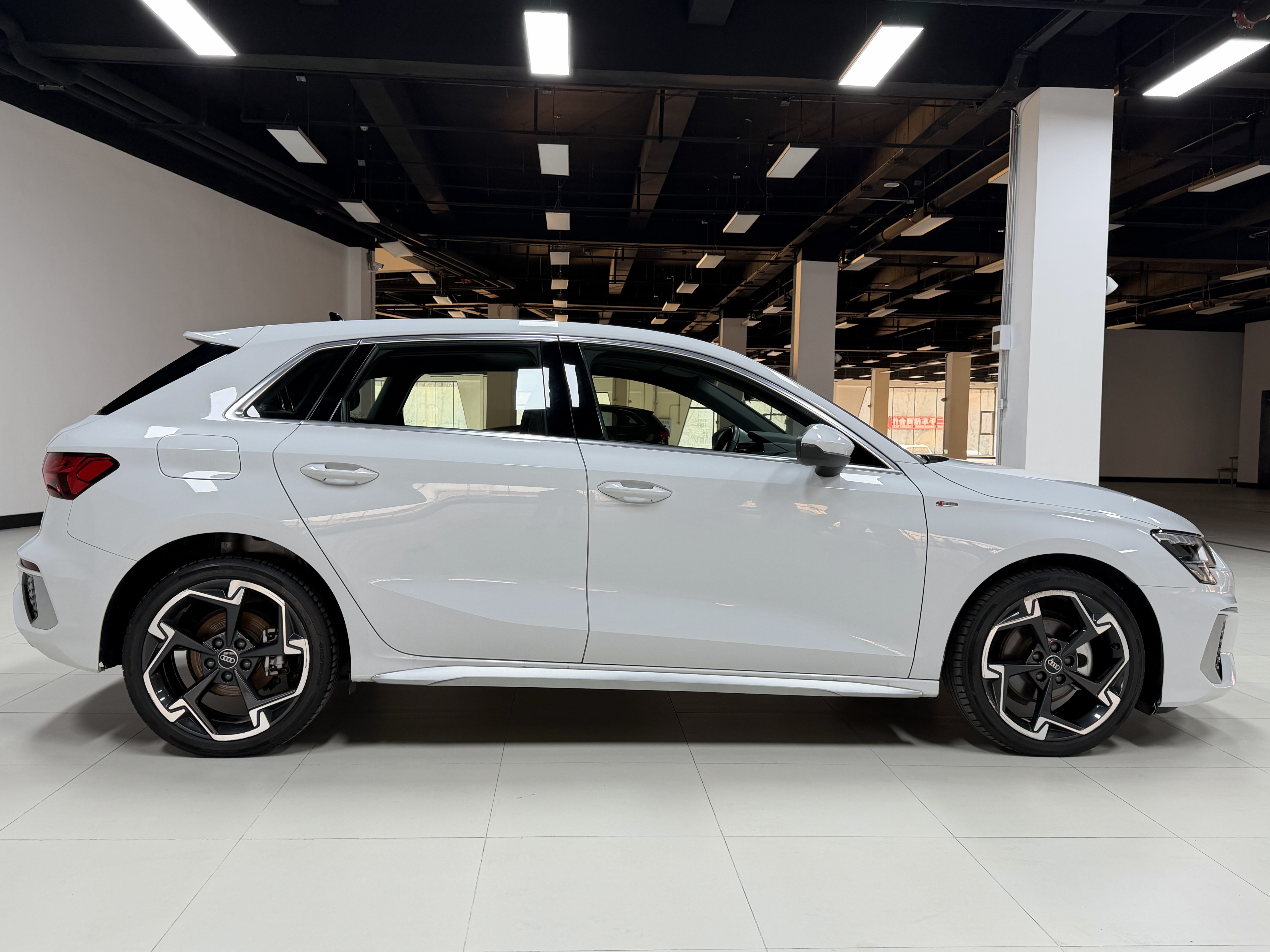 Audi A3 2023 car image #5