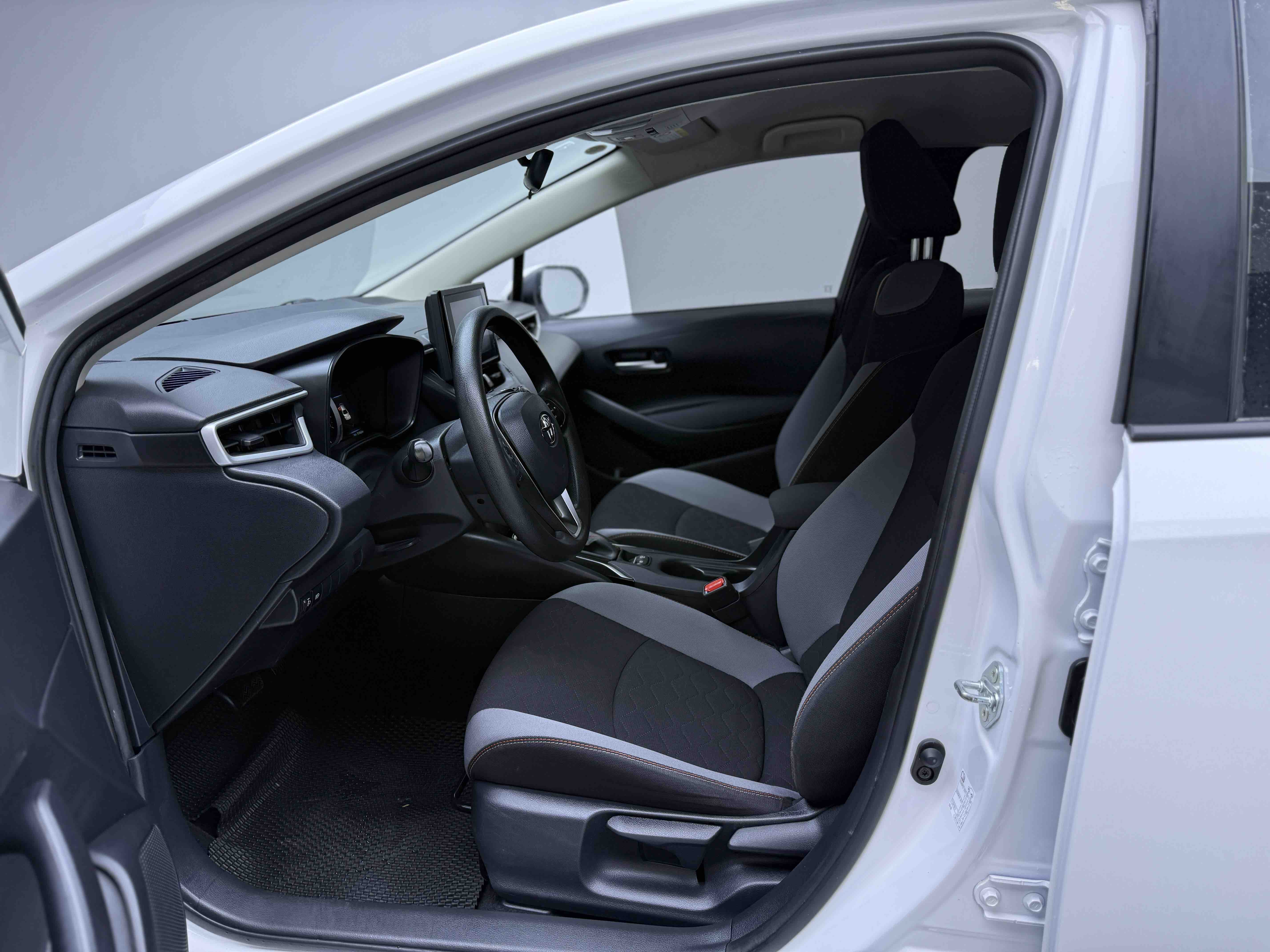 Toyota Corolla 2023 #5 Toyota Corolla 2023 car image #5