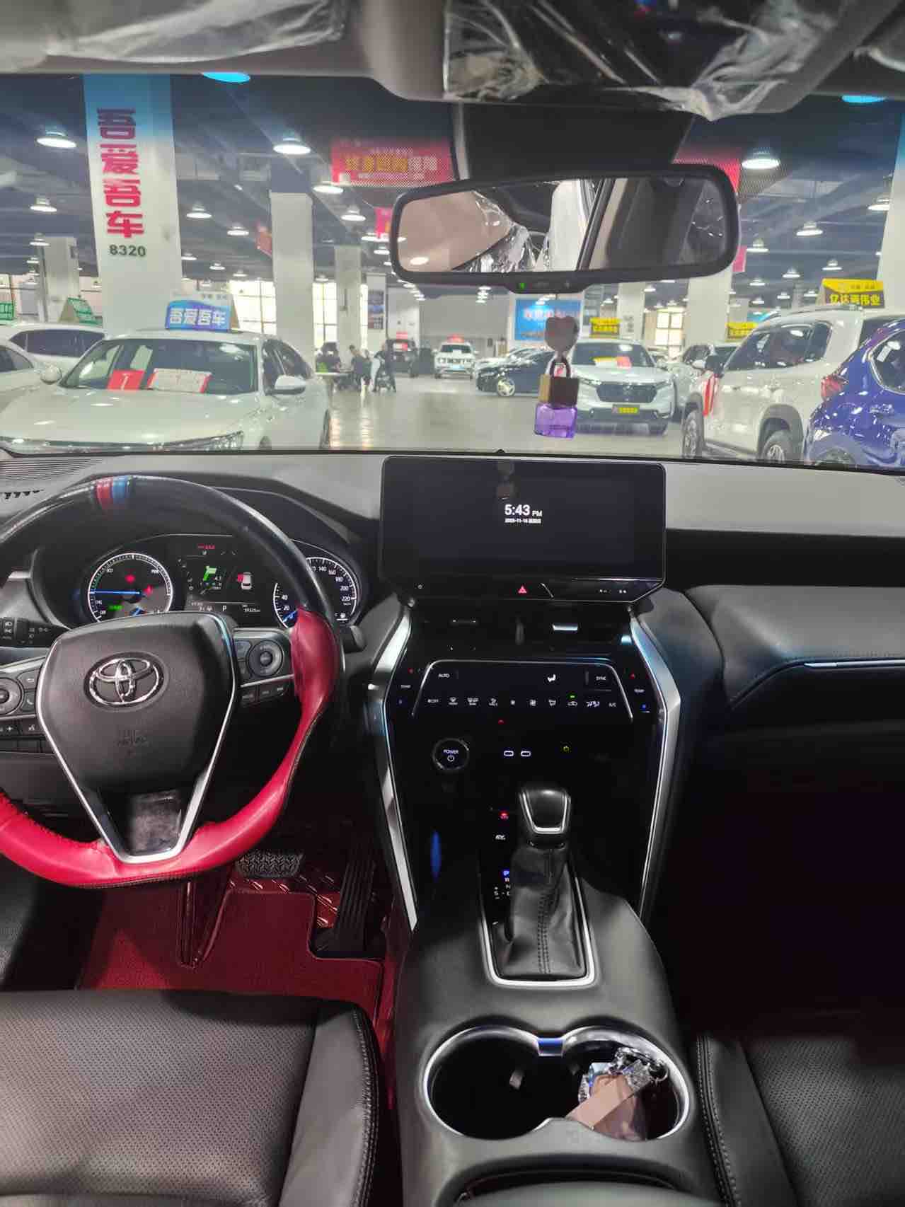 Toyota Harrier 2023 immagine di auto #5